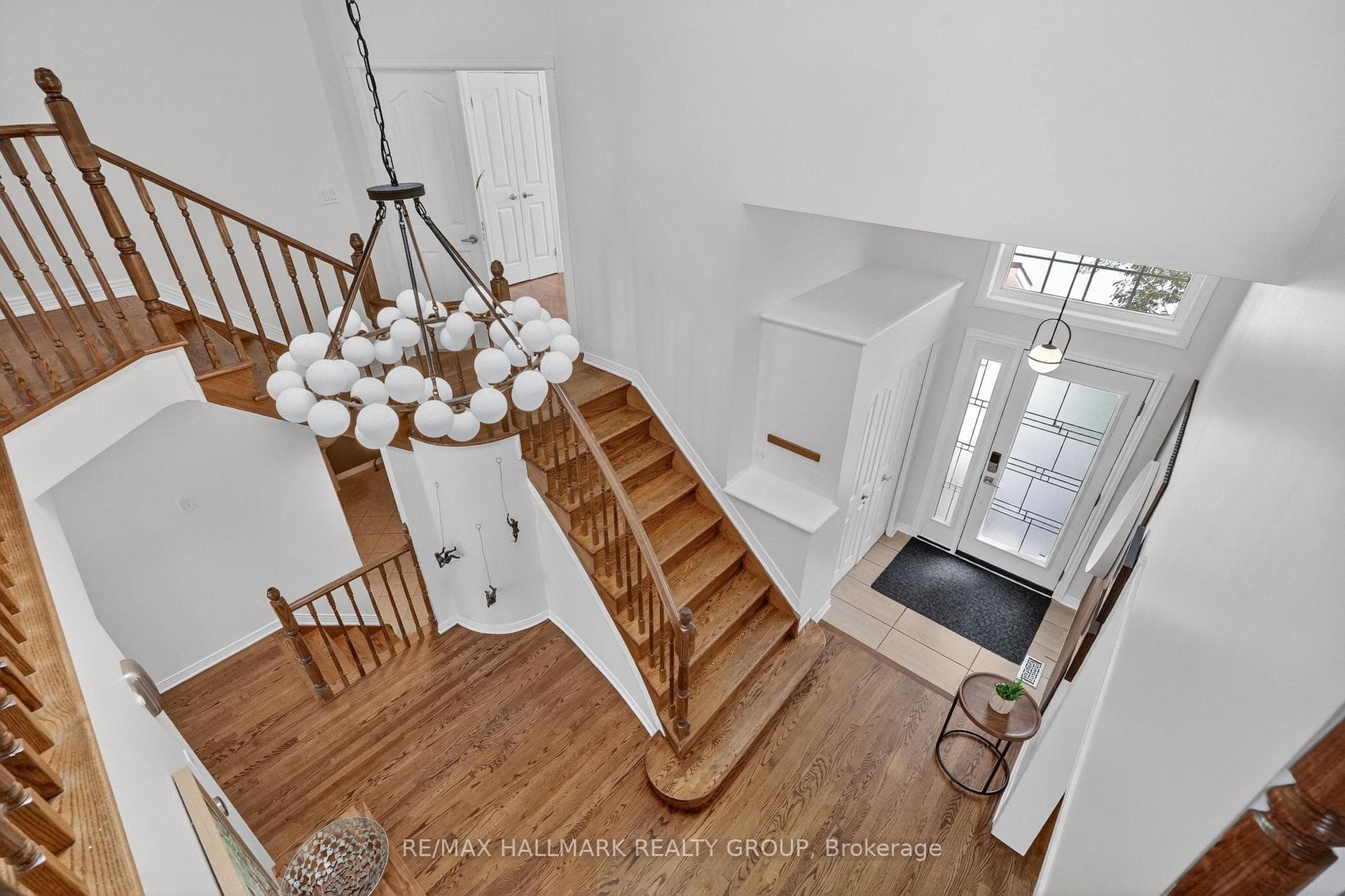 1091 Charest Way photo 33