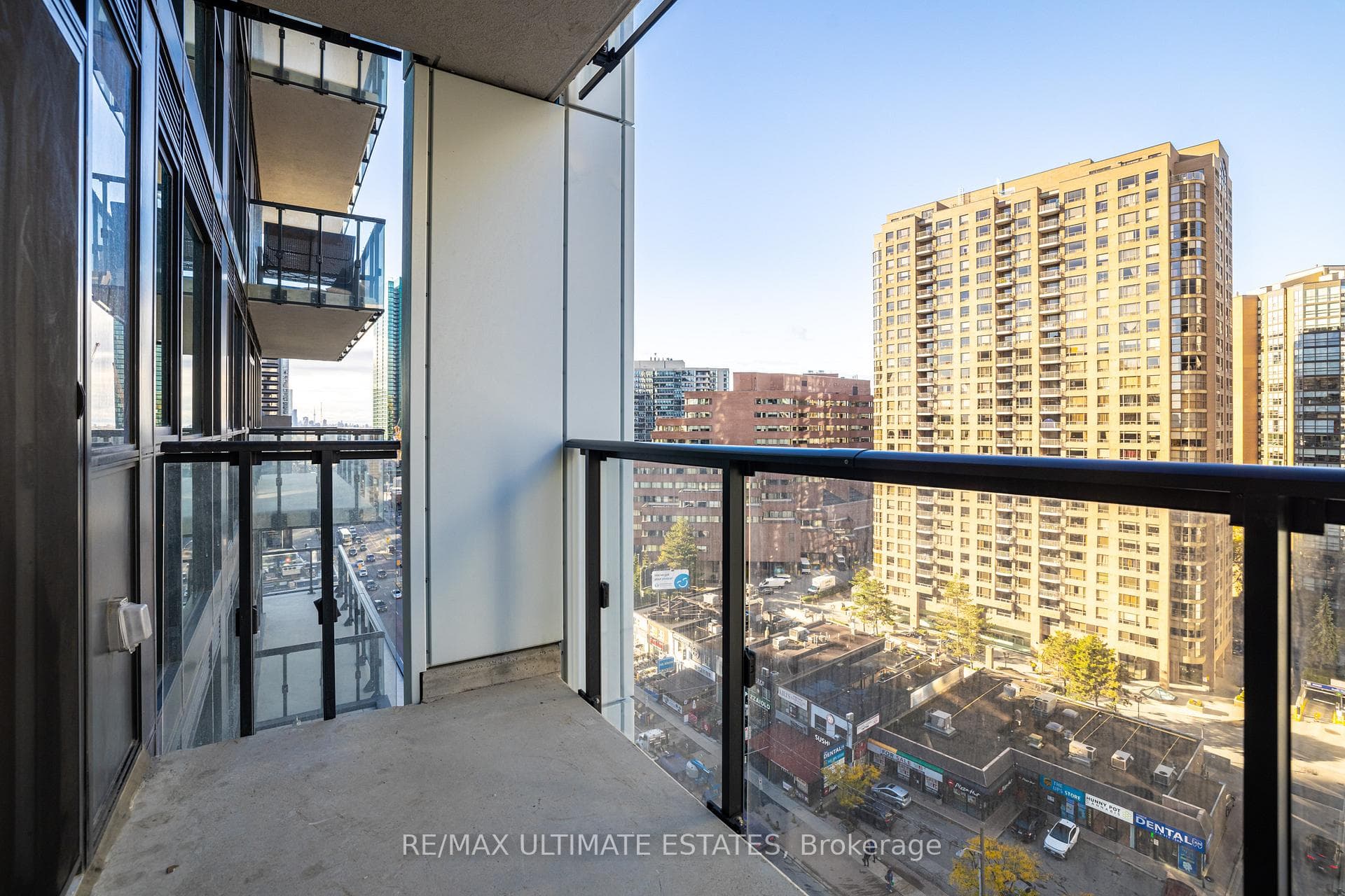 4955 Yonge Street Unit 1109 photo 33
