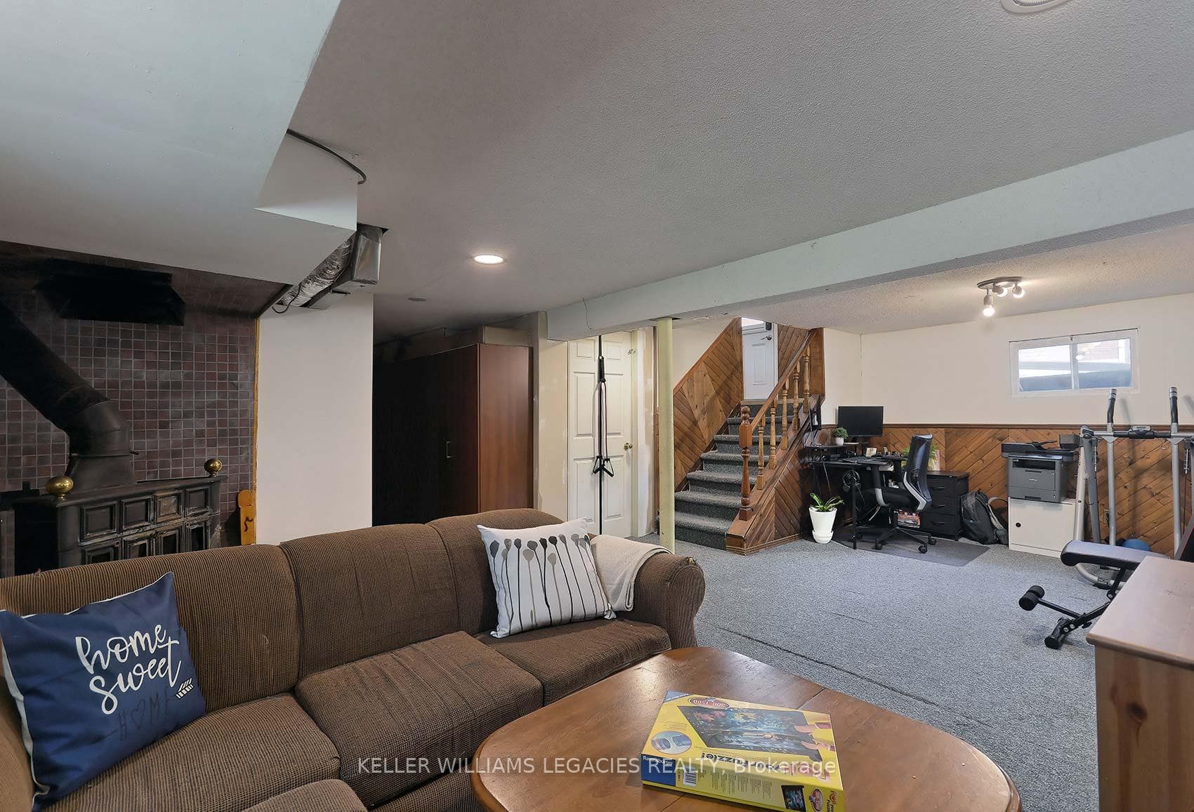362 East 22nd Street photo 26