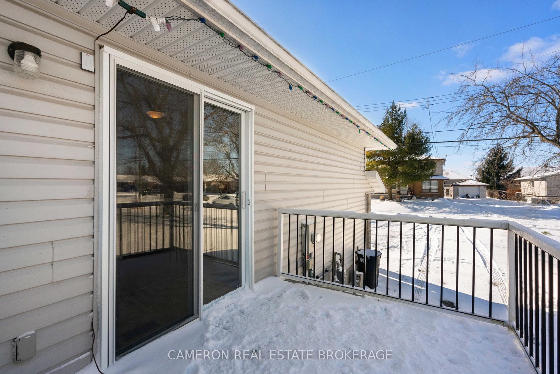 3215 Johnston Avenue photo 28