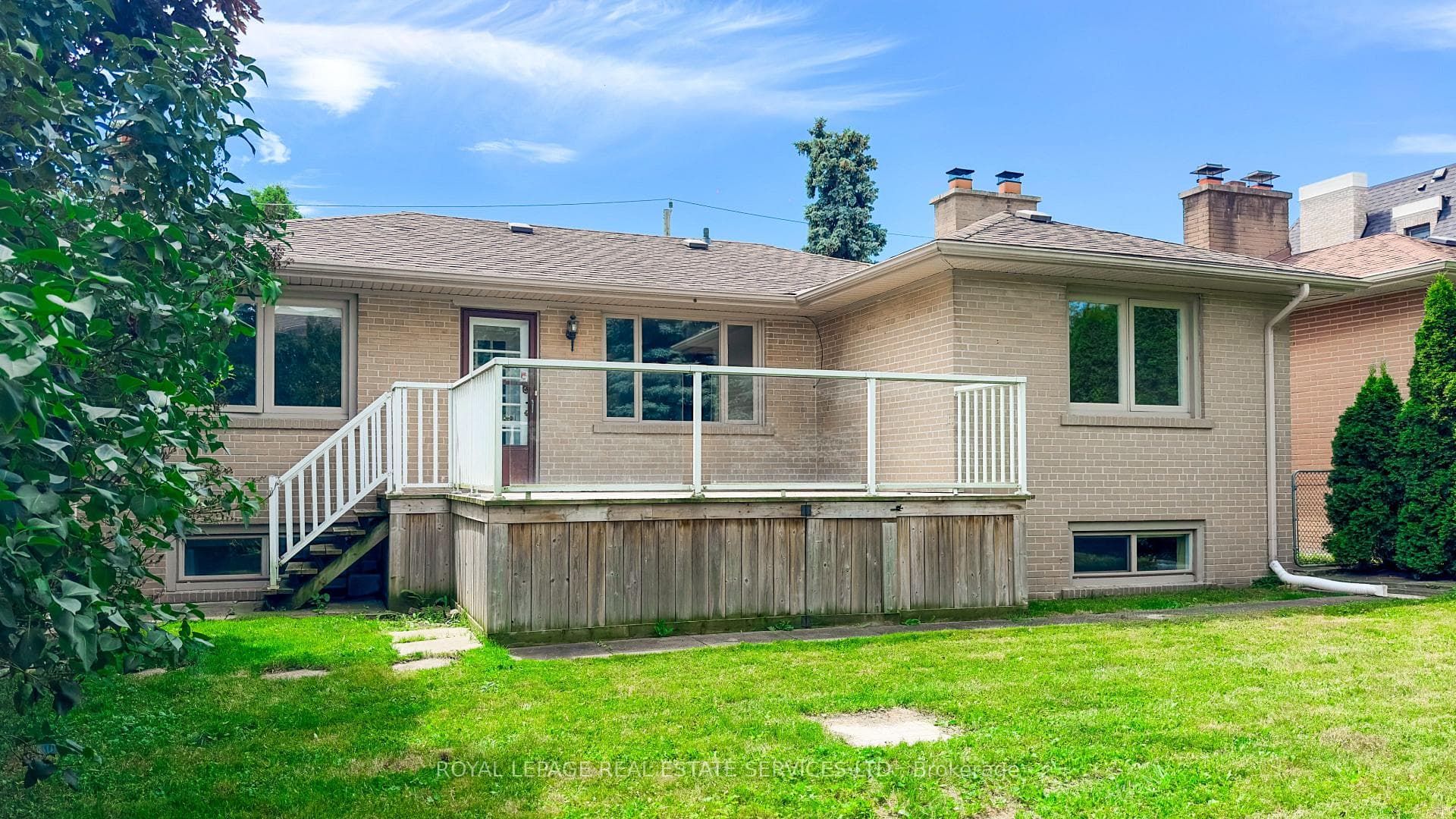 24 Burleigh Heights Drive photo 44