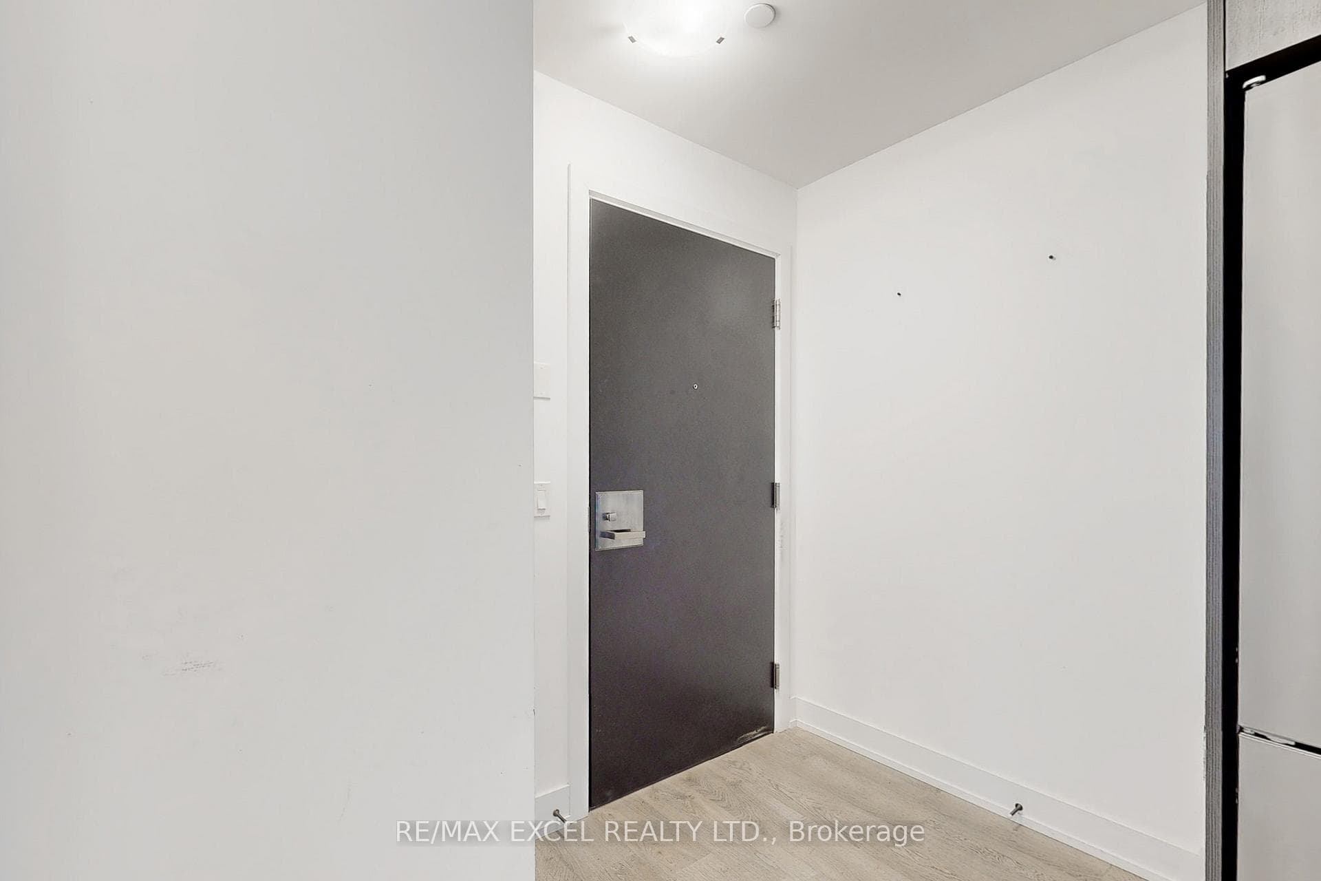11 Lillian Street Unit 609 photo 20