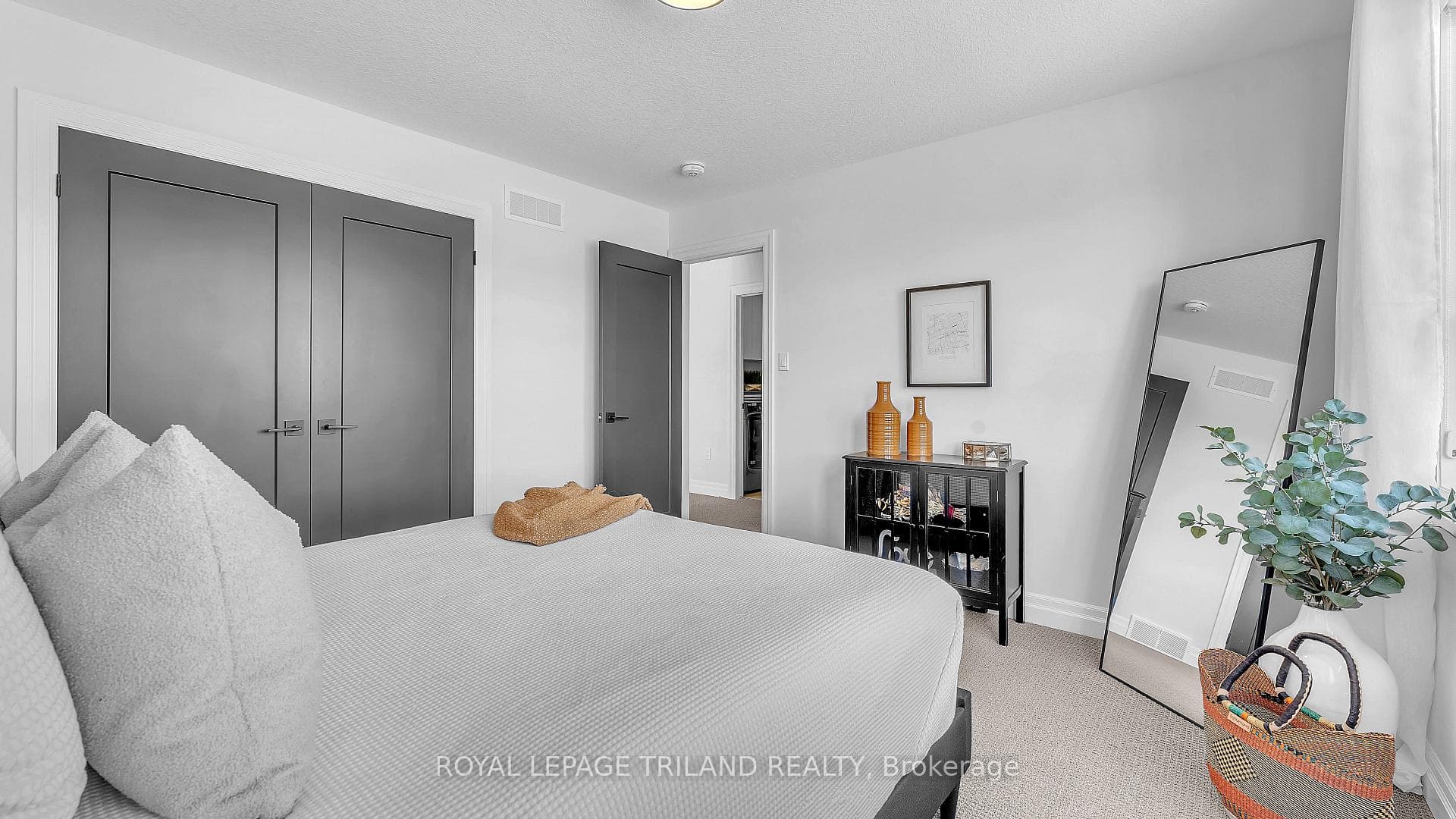 1003 Trailsway Avenue photo 22