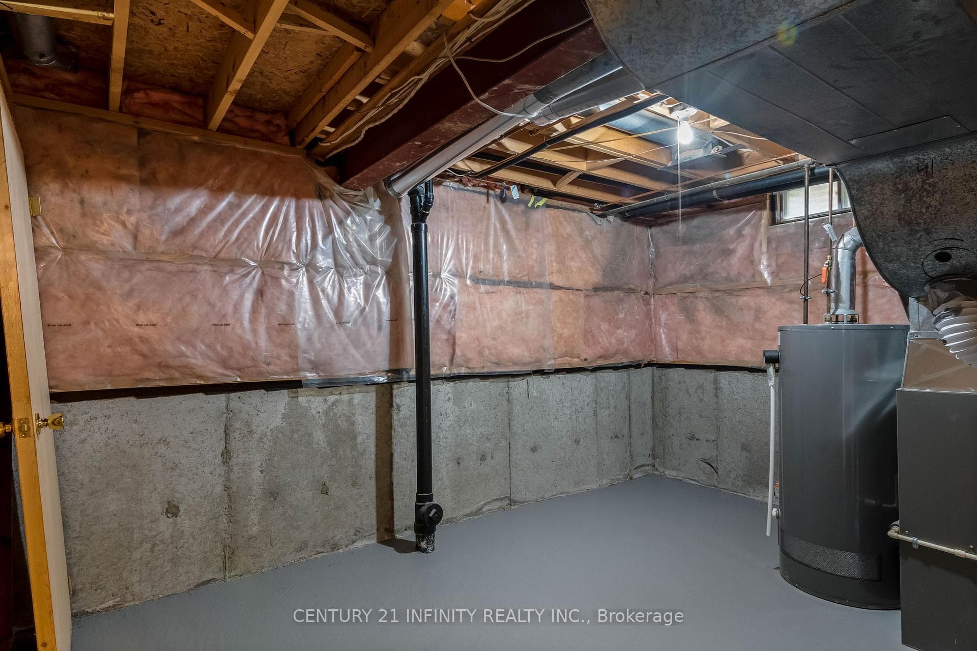 103 Ravenscroft Road photo 31