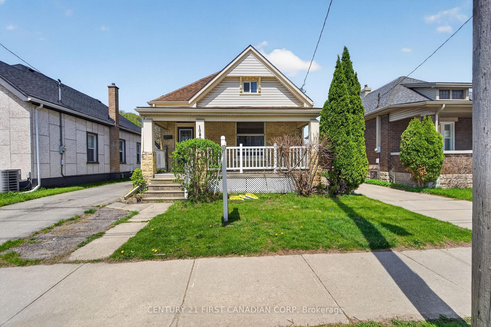 1080 Trafalgar Street photo 2