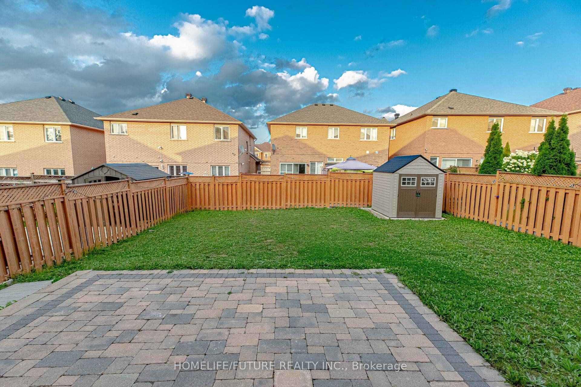 27 Appleview Road Unit Main photo 36