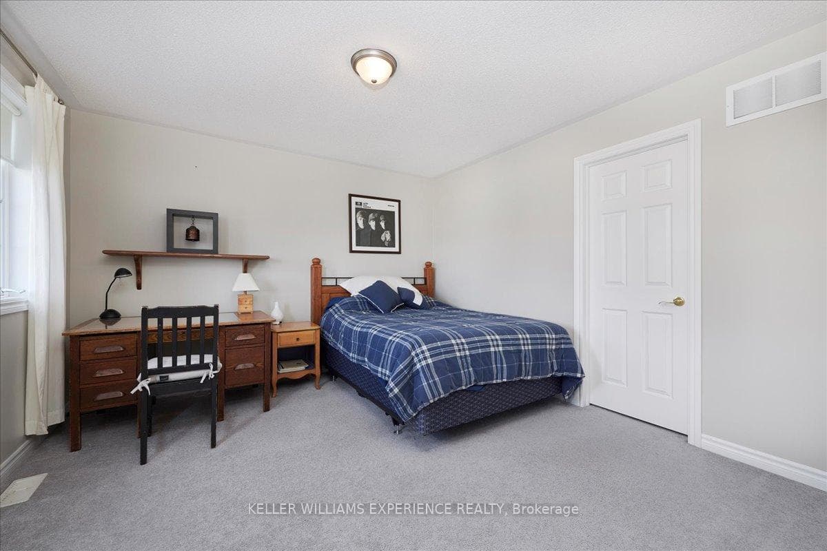 52 O'Neill Circle photo 23