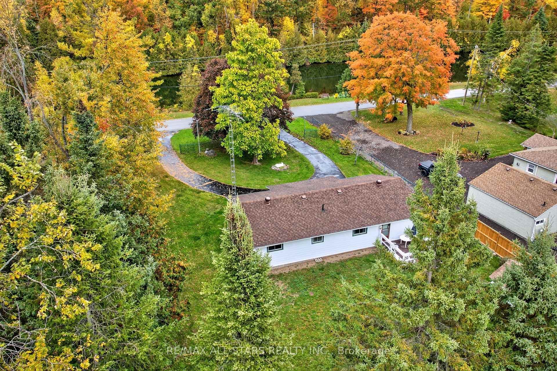 104 Trent Canal Road photo 41