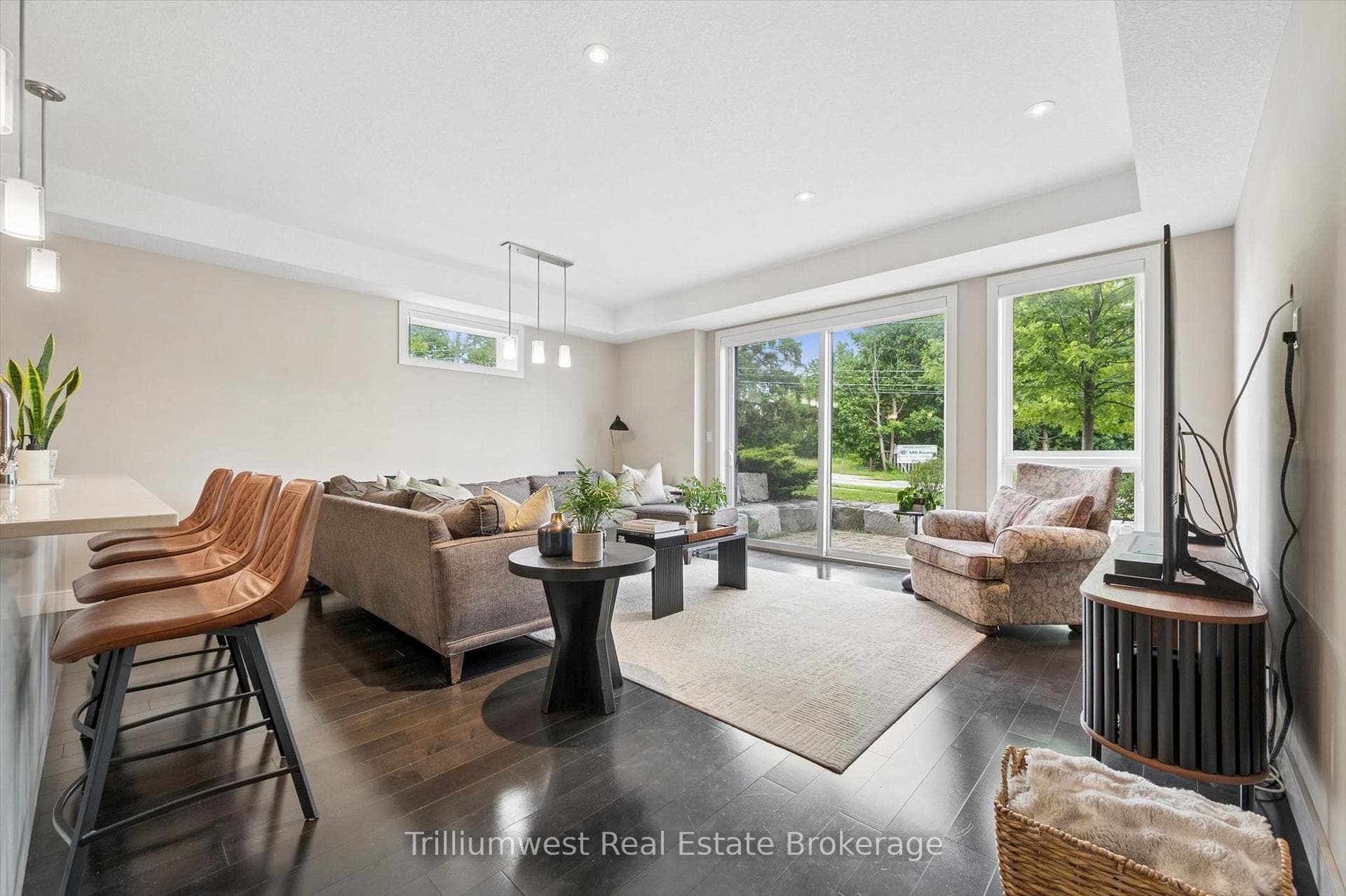 32 Arkell Road Unit 9 photo 16