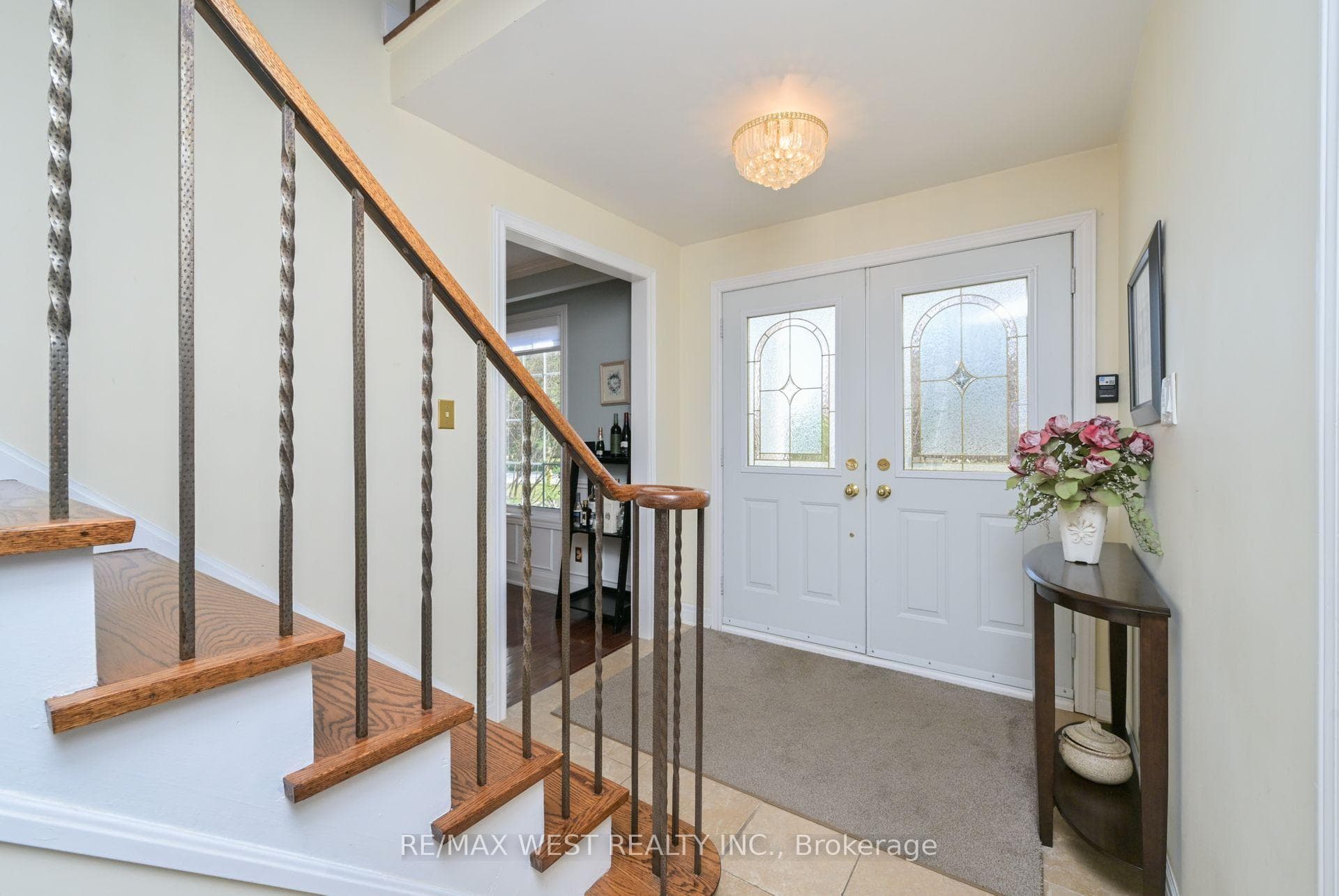 24 Cedarwood Crescent photo 5