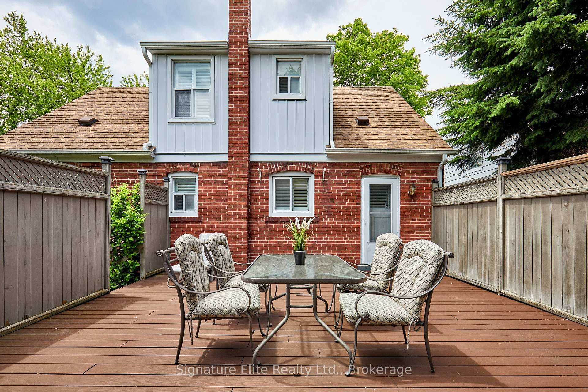 45 Heathfield Drive photo 40