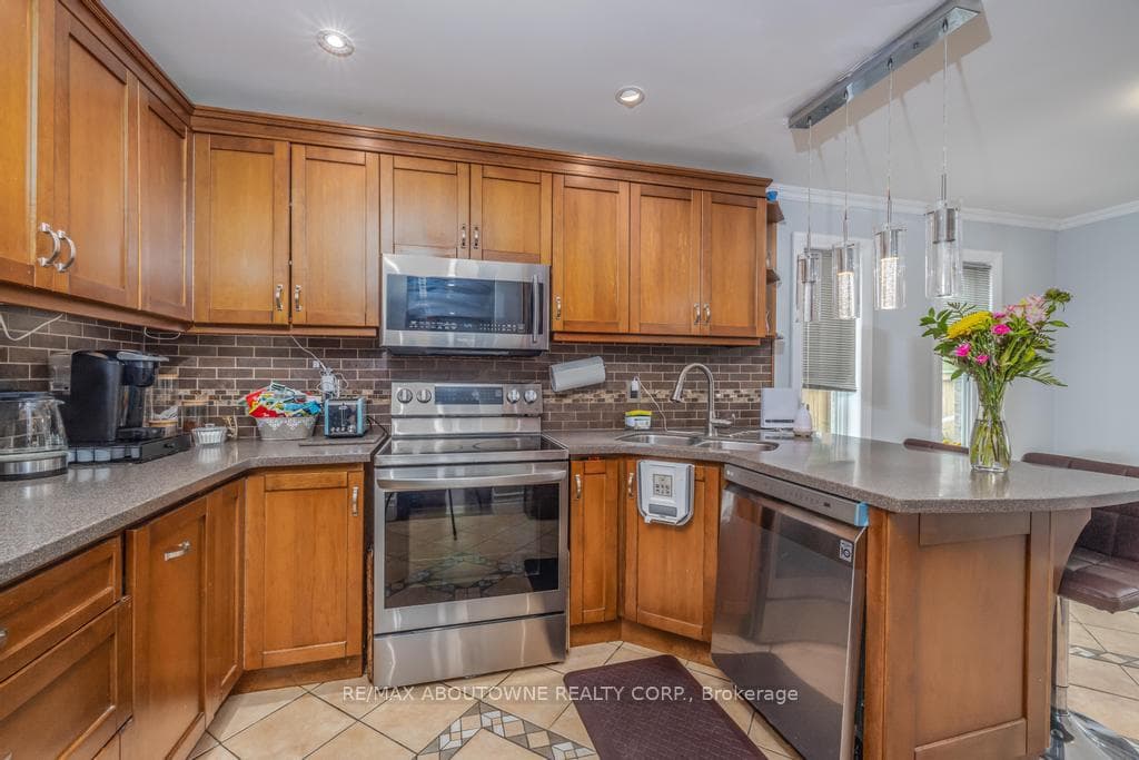 14 SABLE Drive photo 27