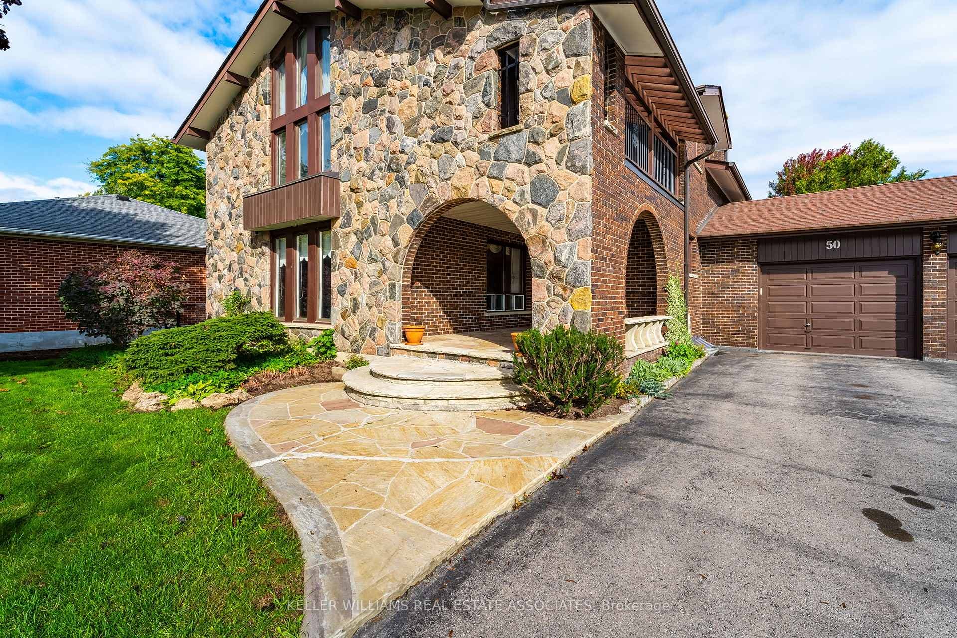 50 Windsor Road photo 2