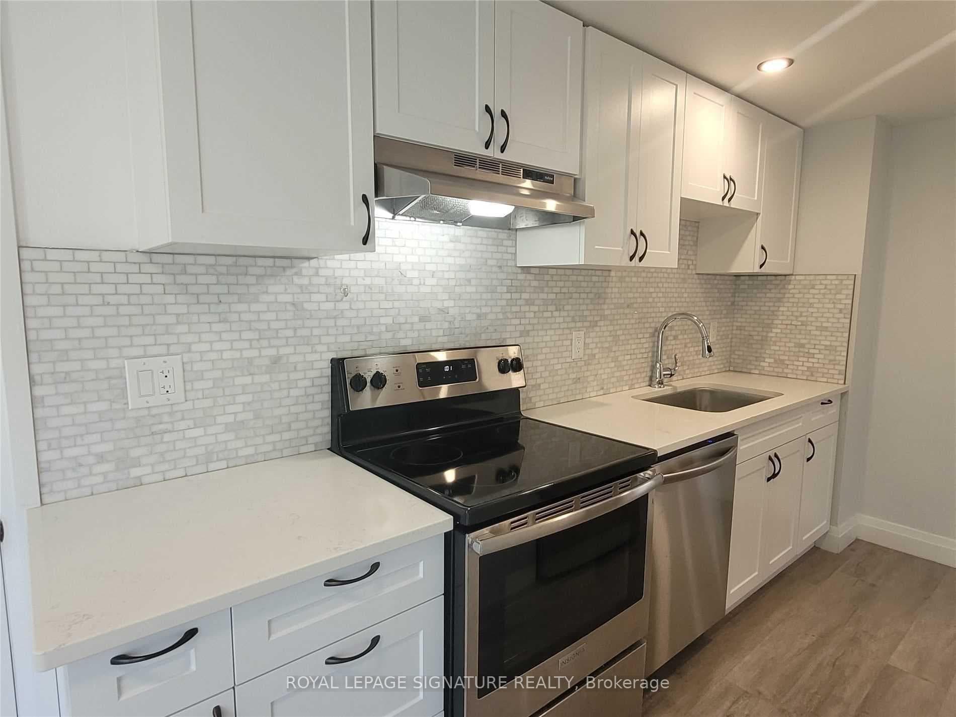 726 Grandview Drive Unit Main photo 3
