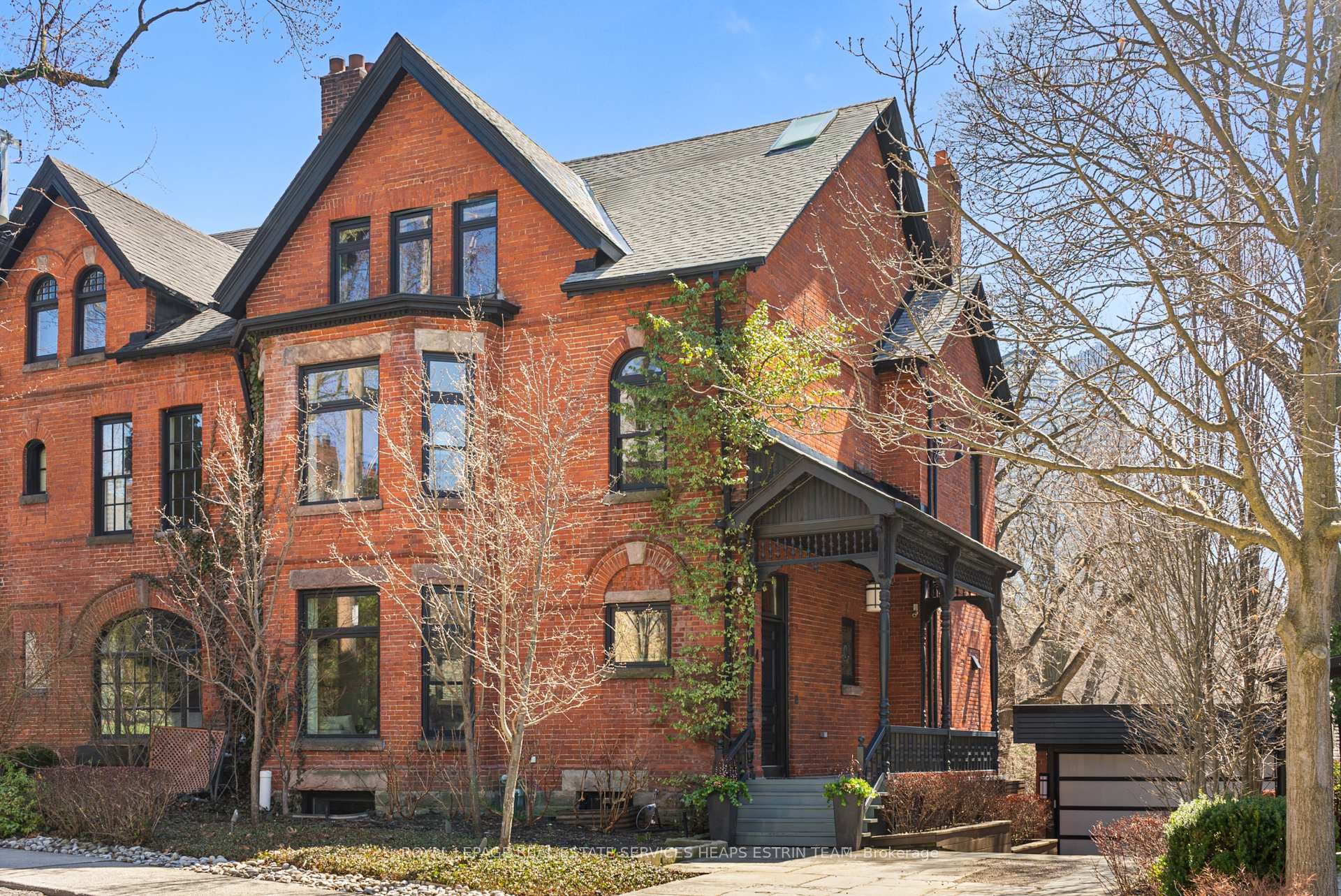 4 Meredith Crescent photo 6