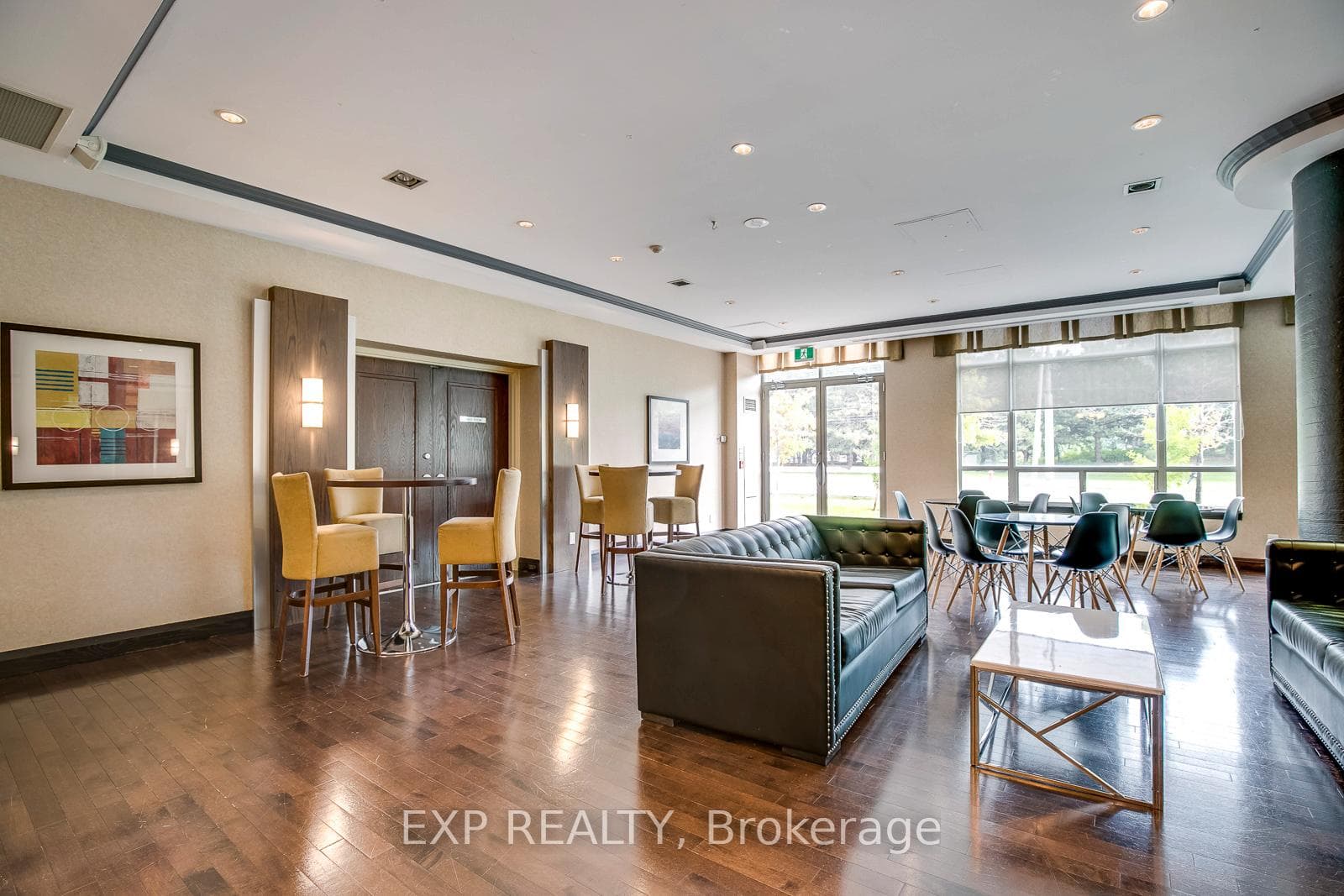 3504 Hurontario Street Unit 206 photo 36