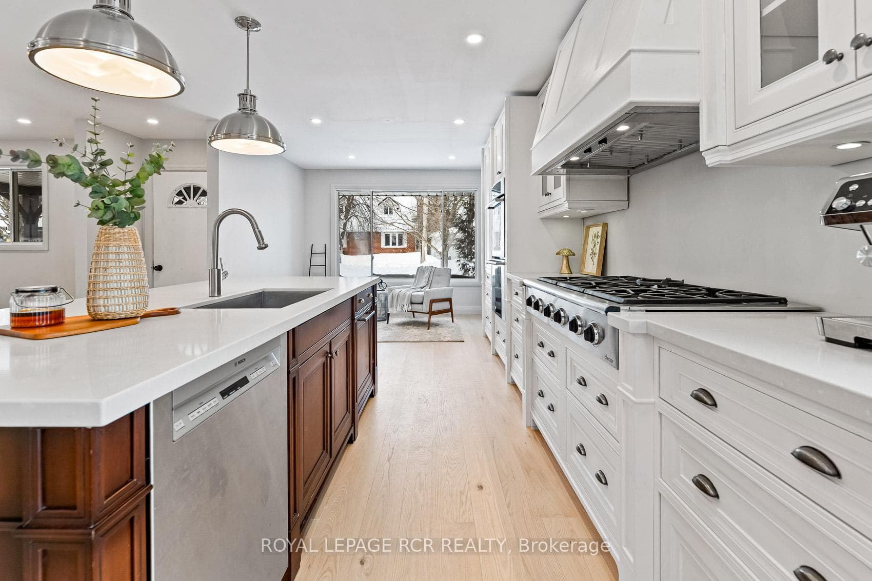 95 Amaranth Street photo 9