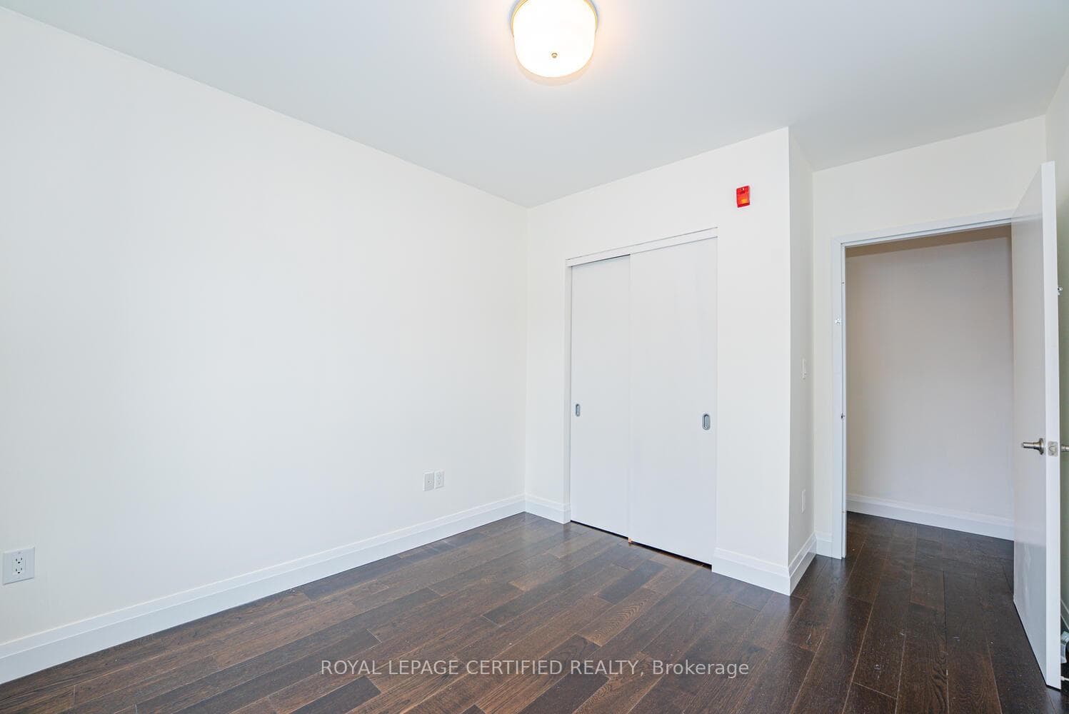 26 Wellington Street Unit 205 photo 26