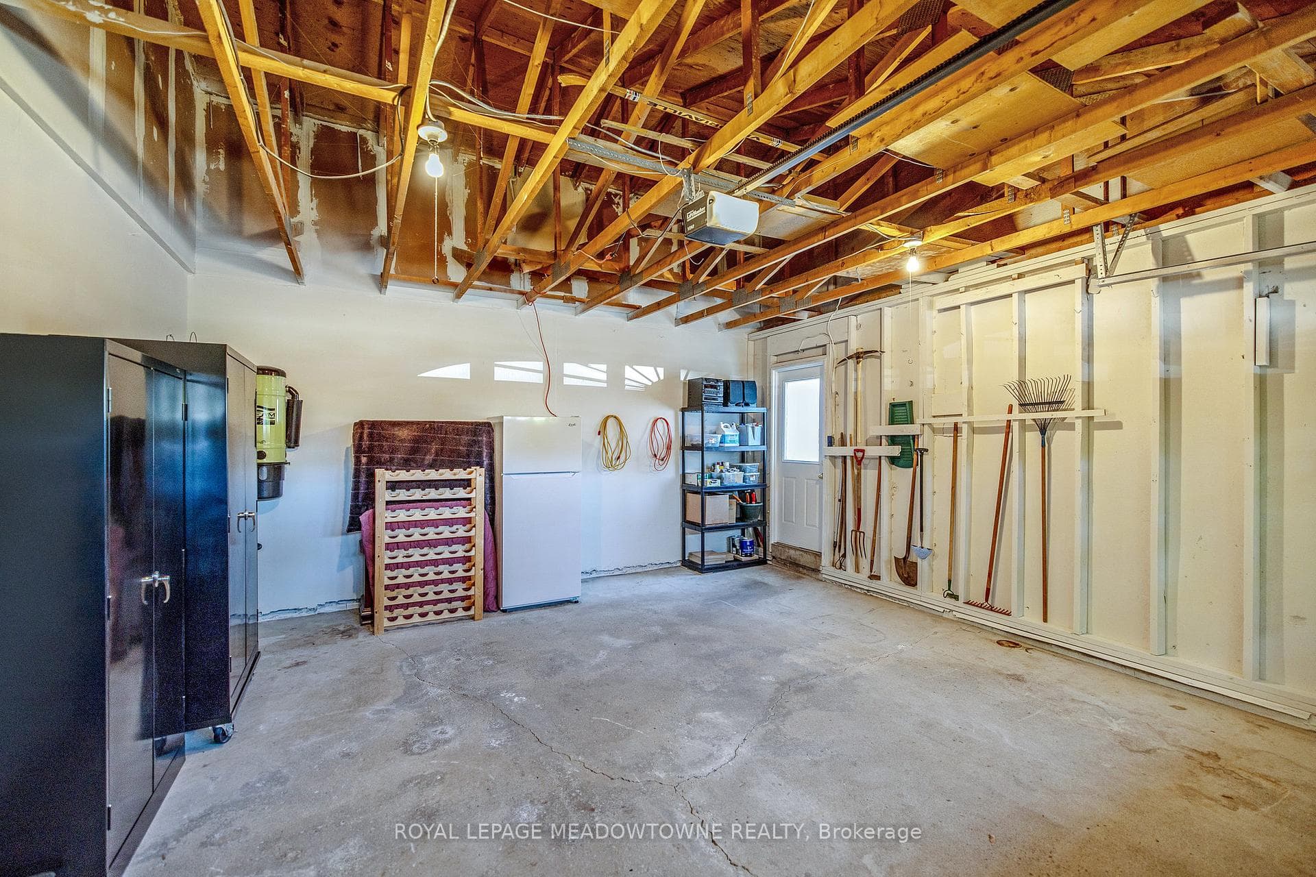 27 Lorne Scots Drive photo 39