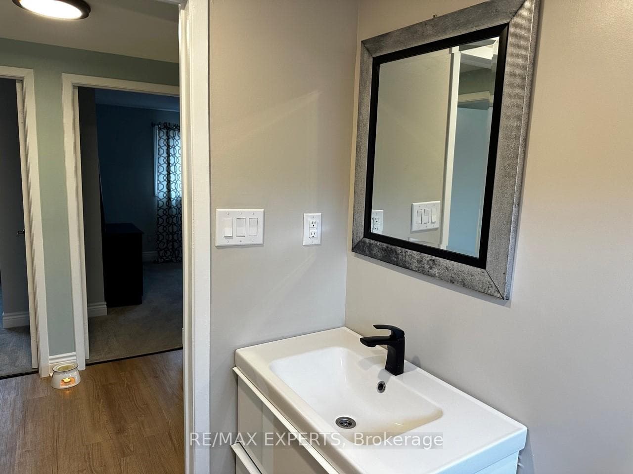 306 Lupin Drive photo 10