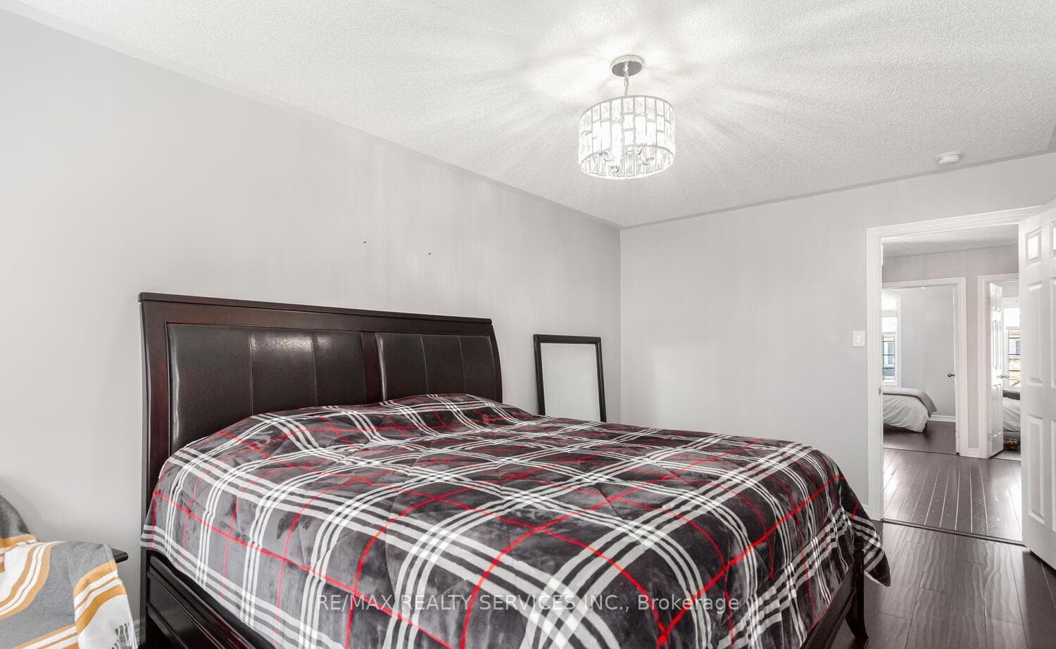 14 Rockman Crescent photo 20