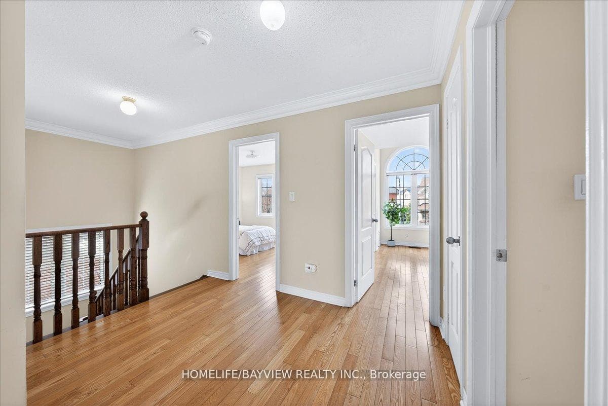27 Donzi Lane photo 20