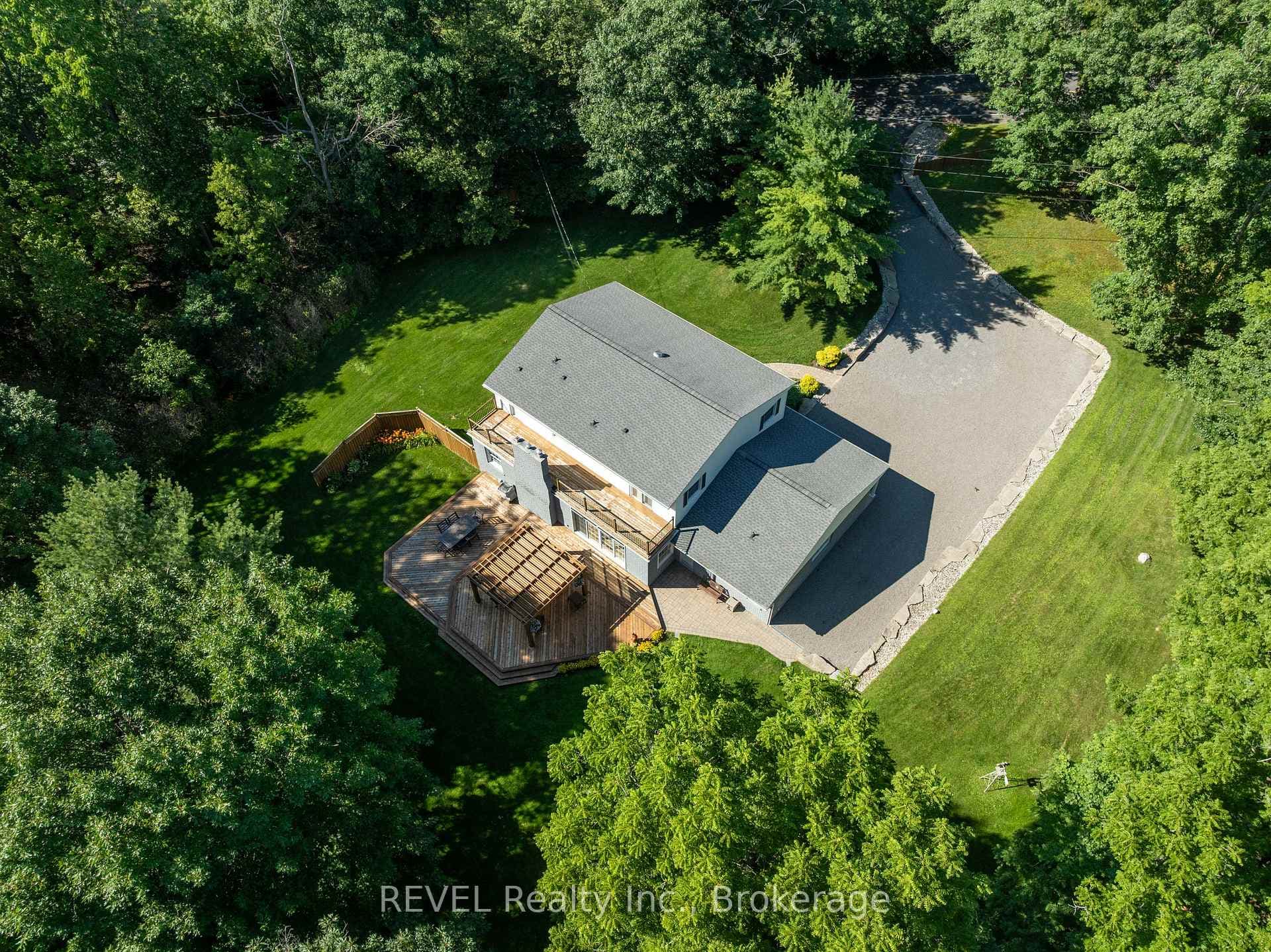 2791 DECEW Road photo 7
