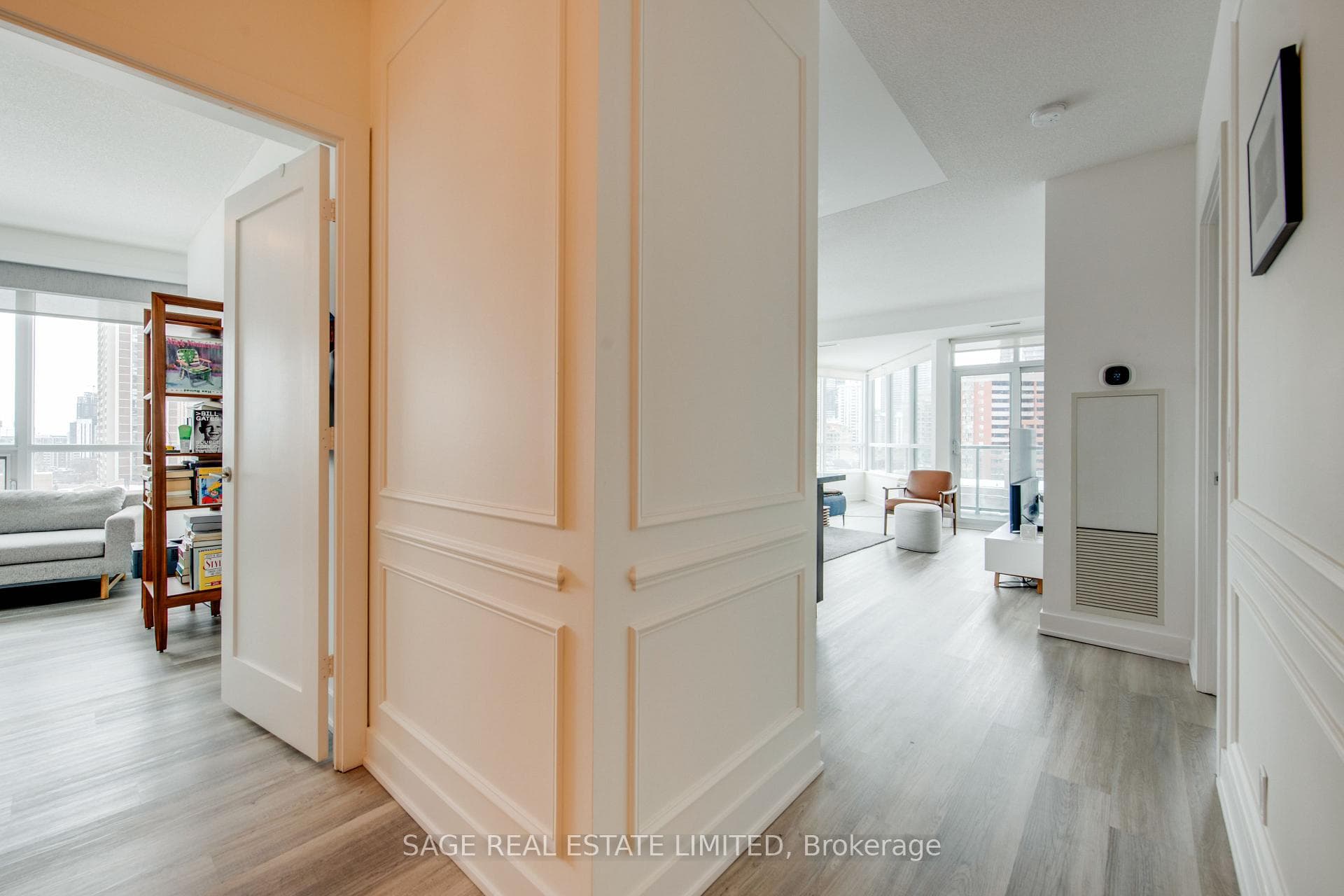 120 Homewood Avenue Unit 809 photo 4