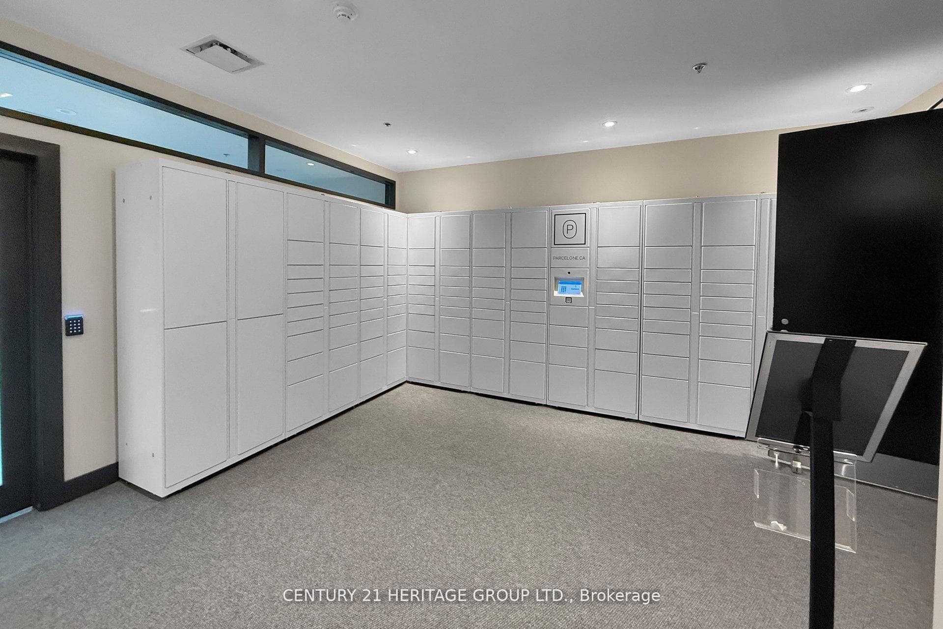 231 Fort York Boulevard Unit 2713 photo 43