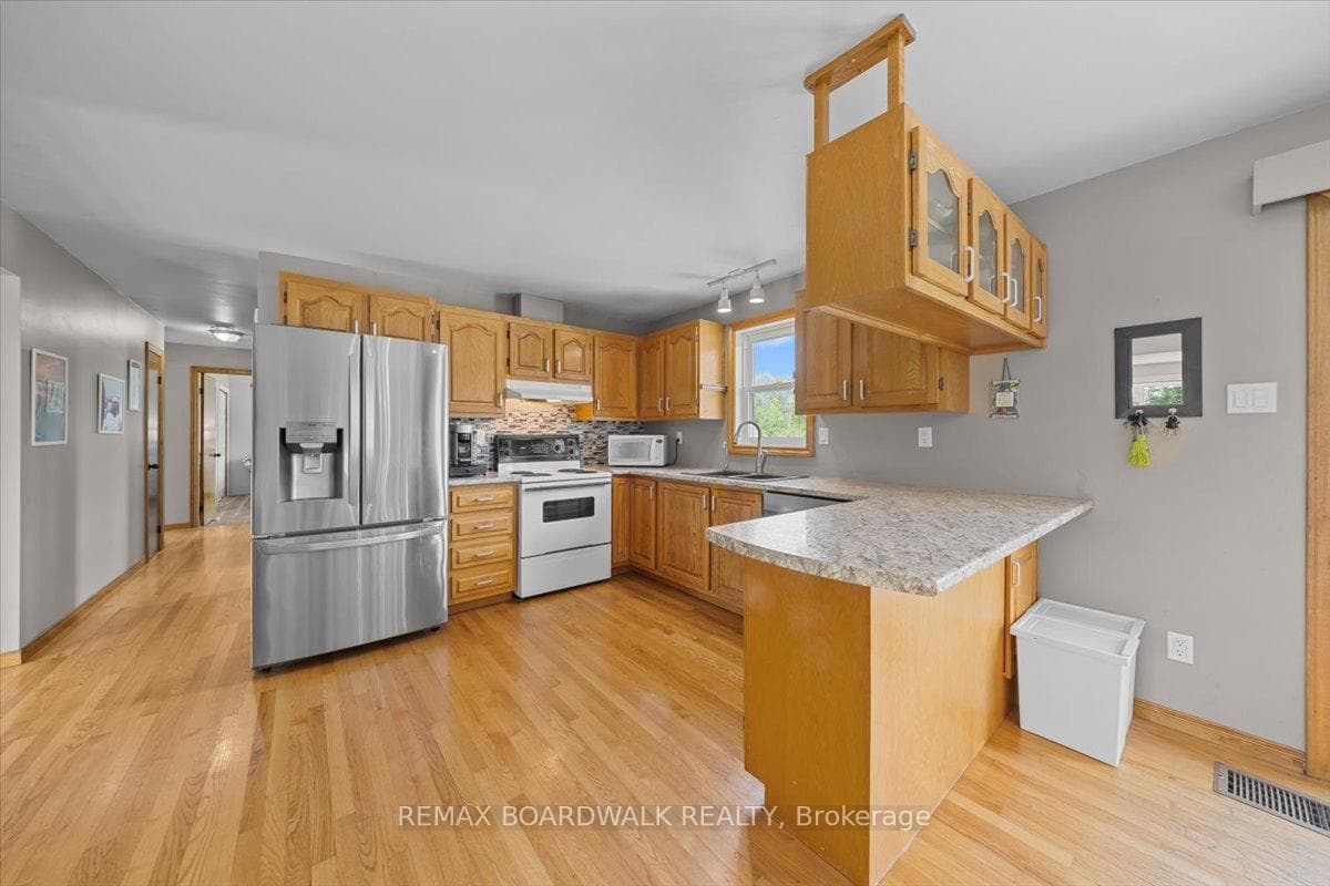 1262 Ford Road photo 12