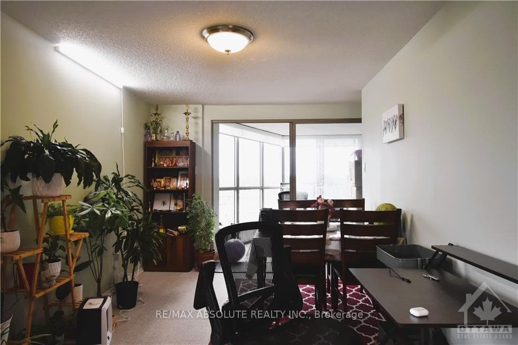 960 TERON Road Unit 704 photo 7