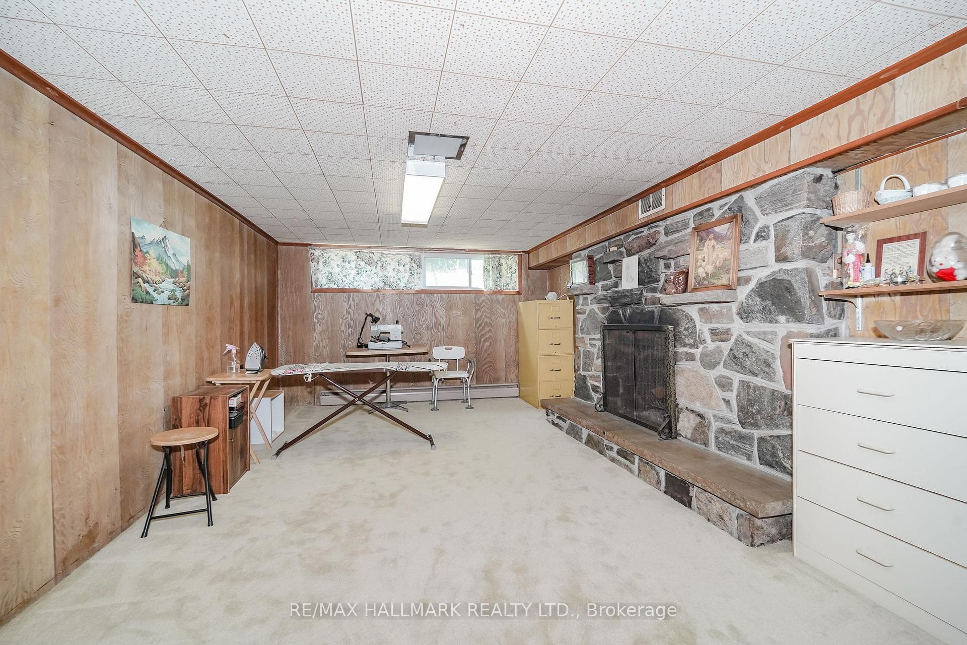 60 Vradenberg Drive photo 33