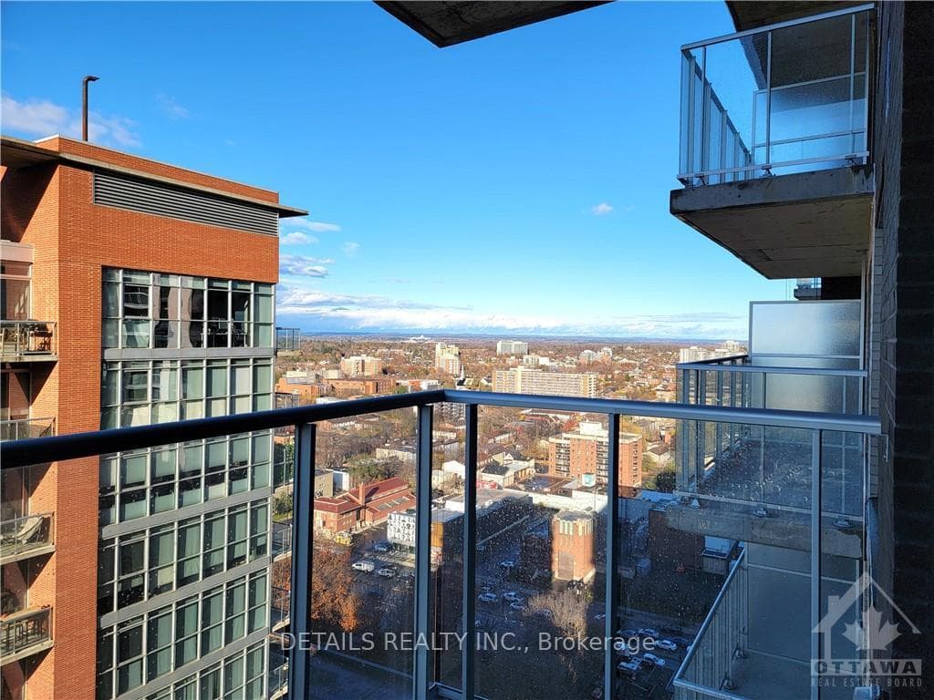 180 GEORGE Street Unit 2103 photo 19