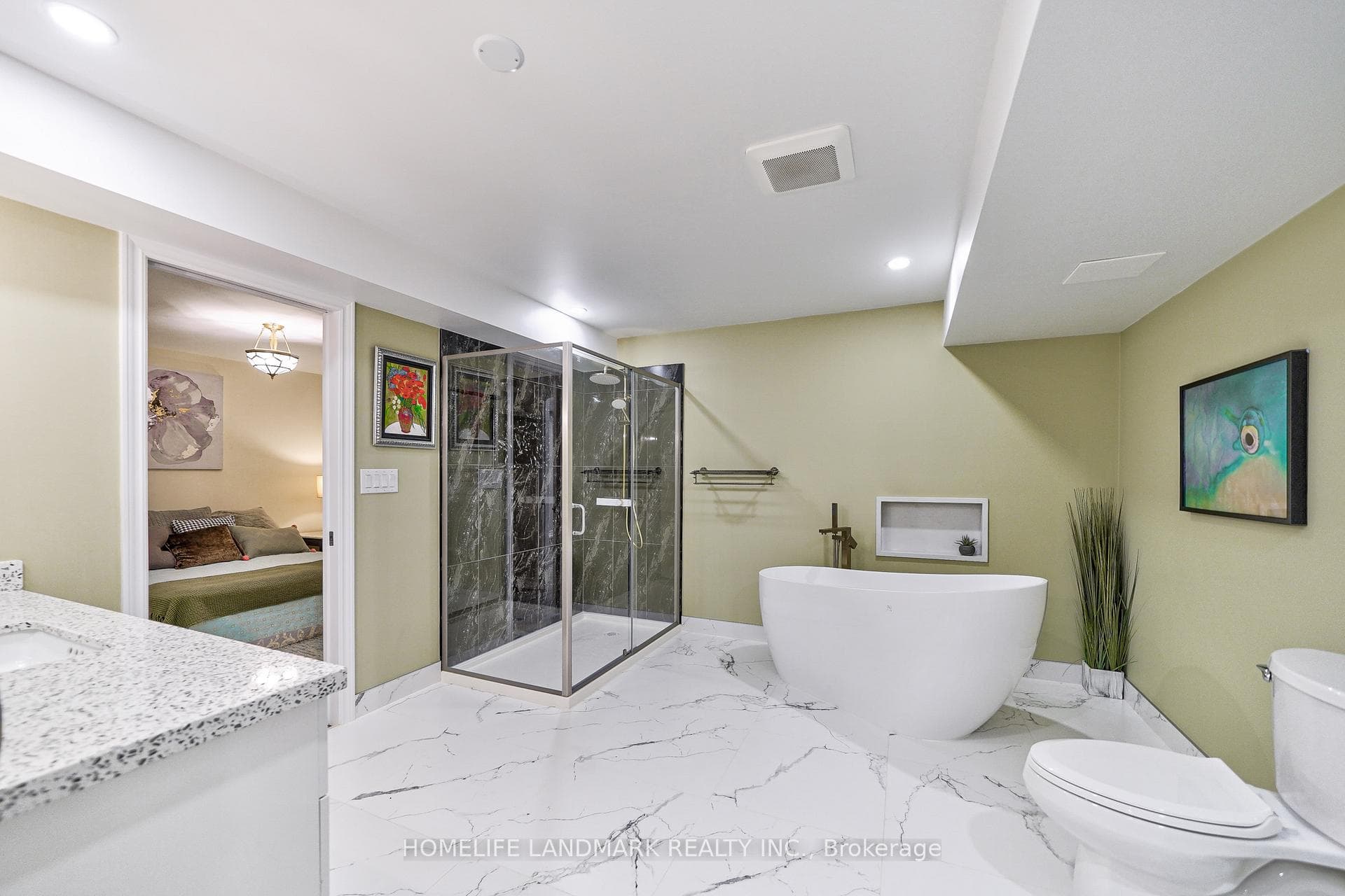 35 Eakins Drive photo 29