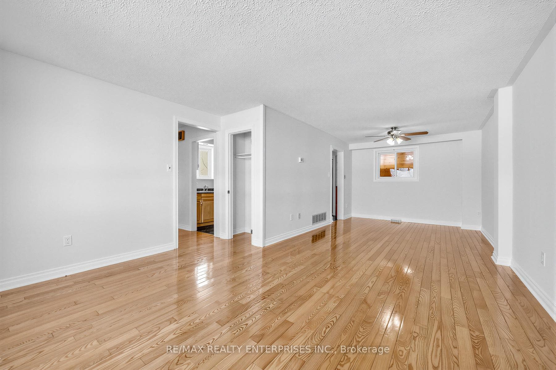 3356 Strabane Drive photo 6