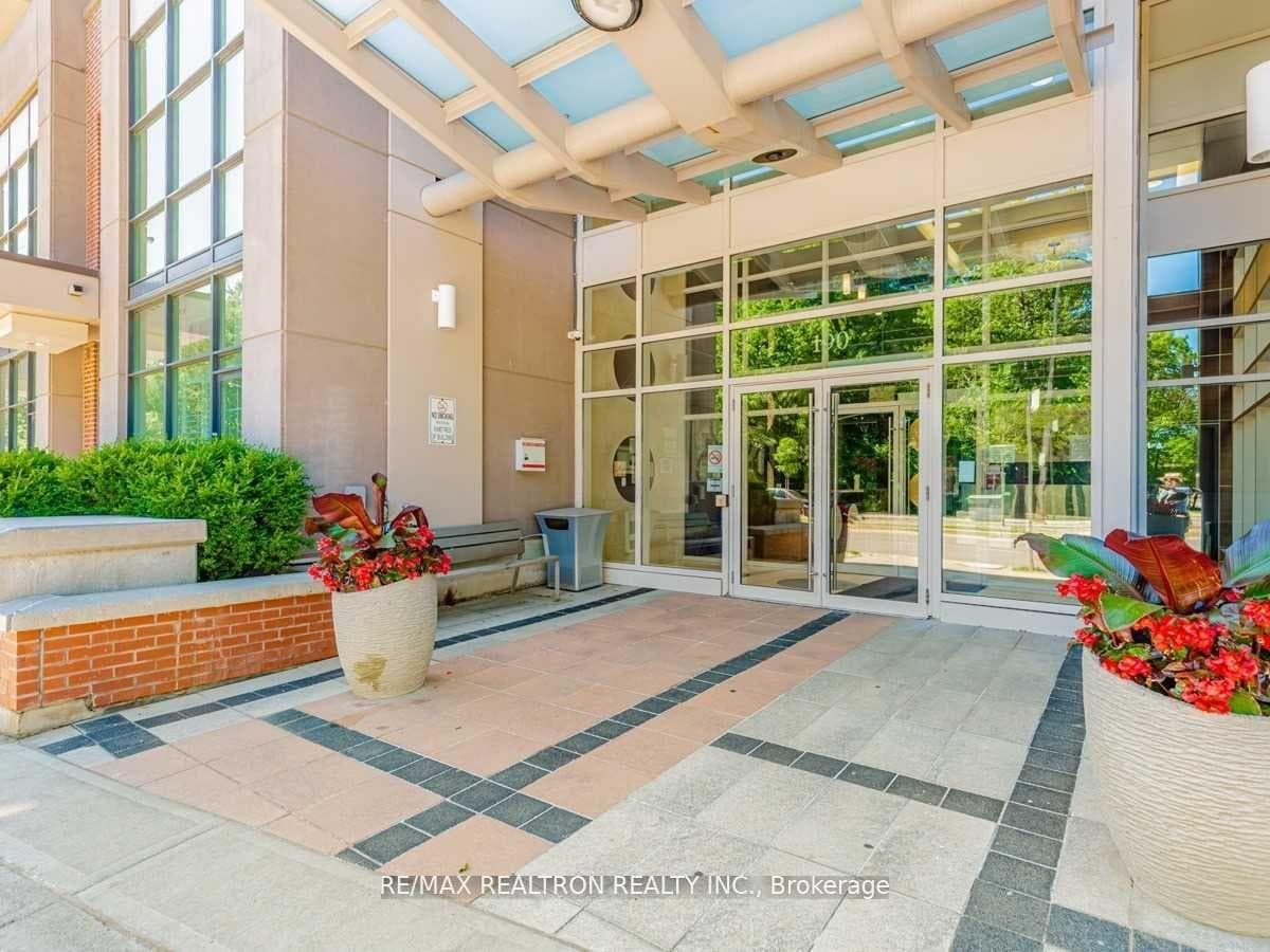 190 Borough Drive Unit 1101 photo 2