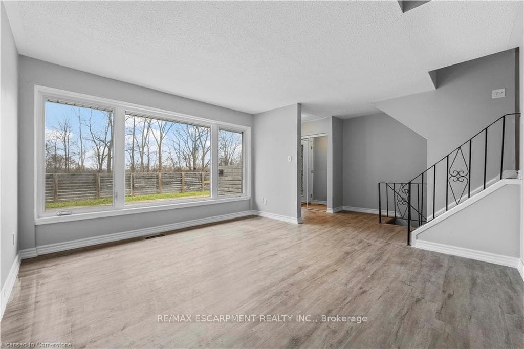 240 Montmorency Drive Unit 101 photo 7
