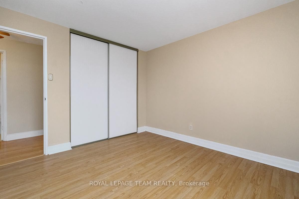 1465 Baseline Road Unit 312 photo 28