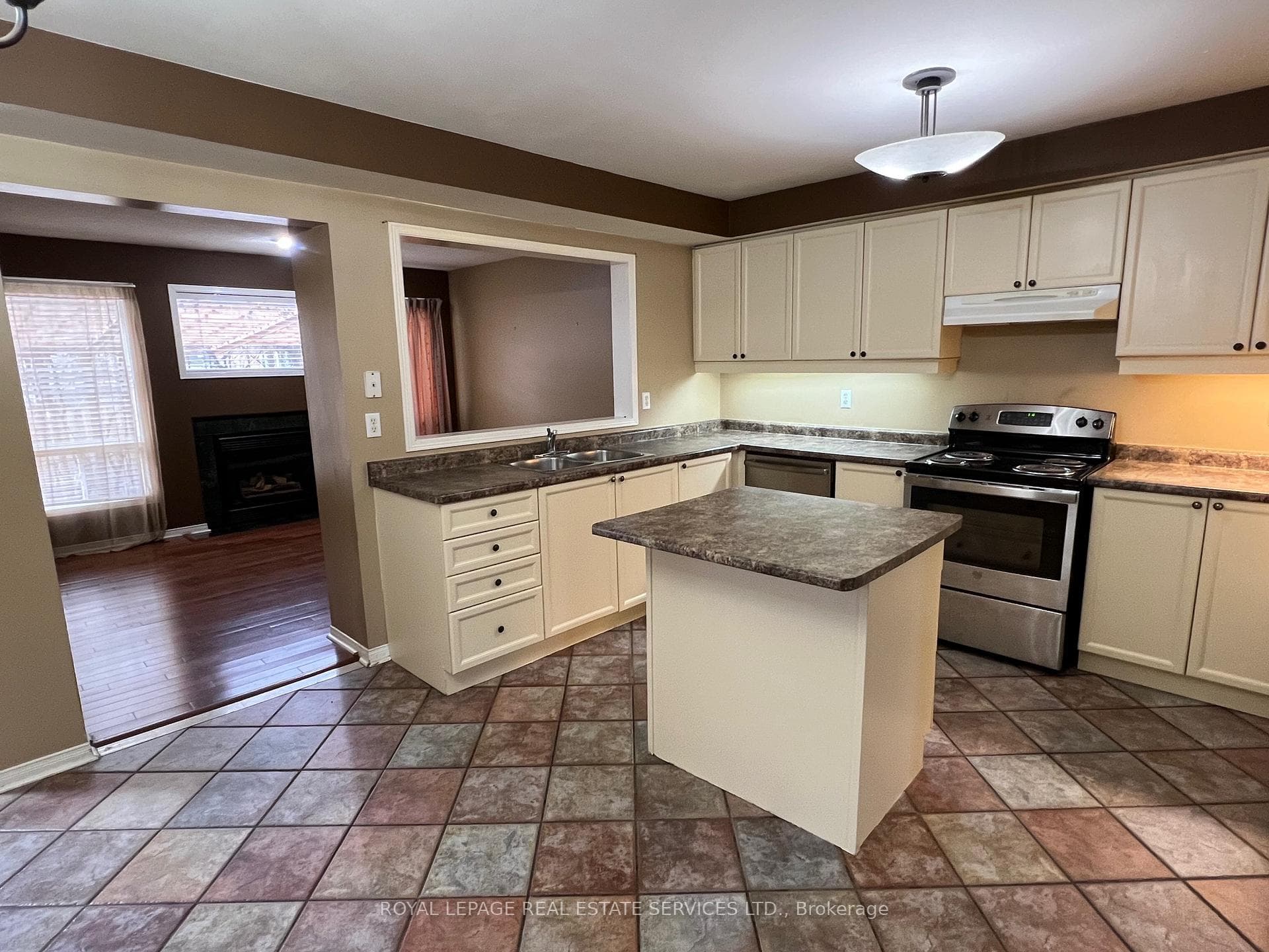 3403 Wild Cherry Lane photo 6