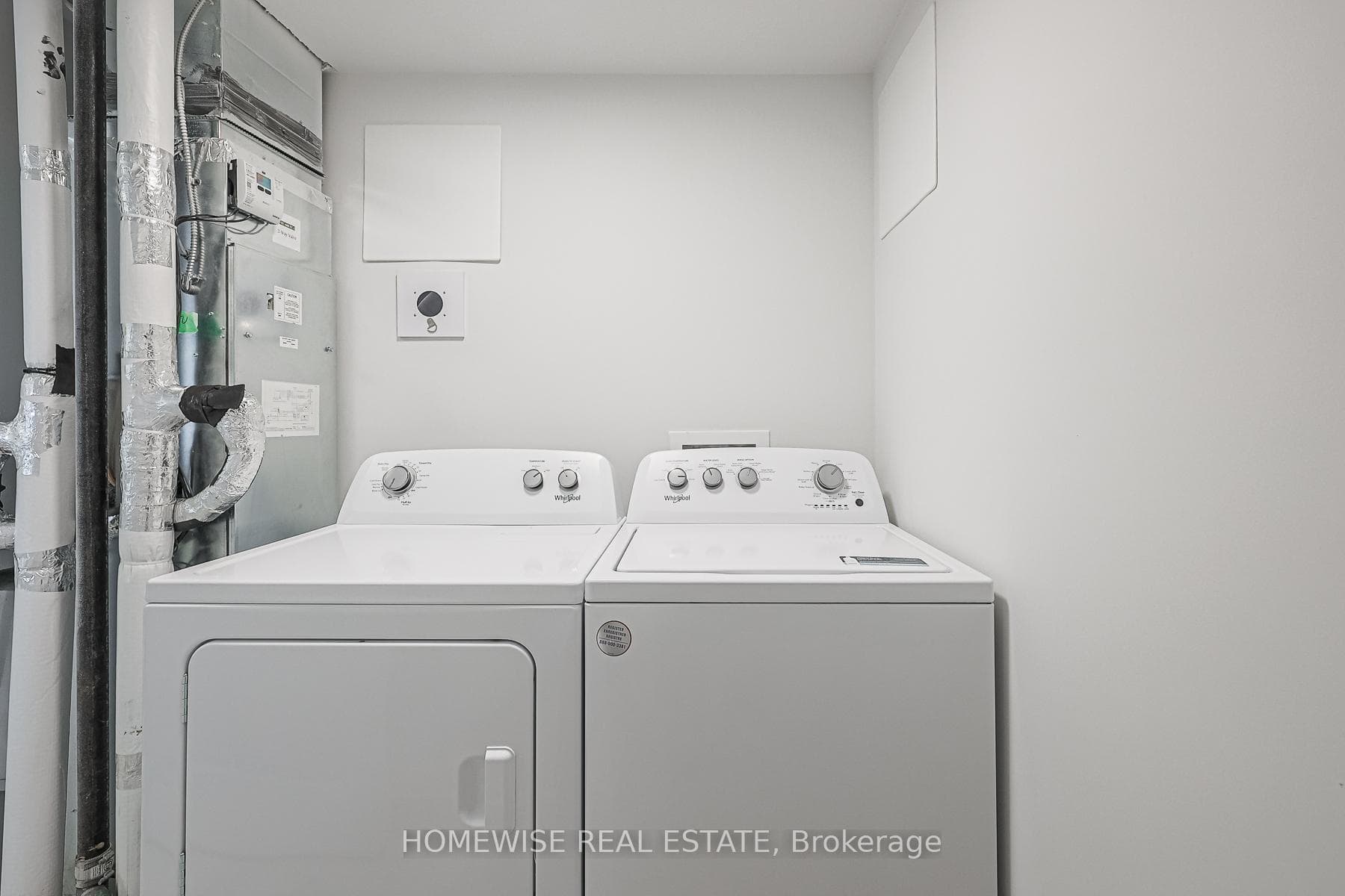 1475 Whites Road Unit 401 photo 14
