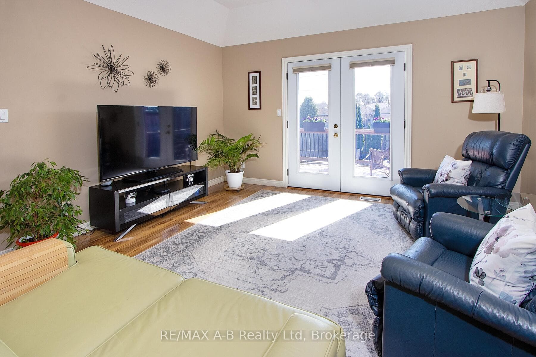 43 Abraham Drive photo 9