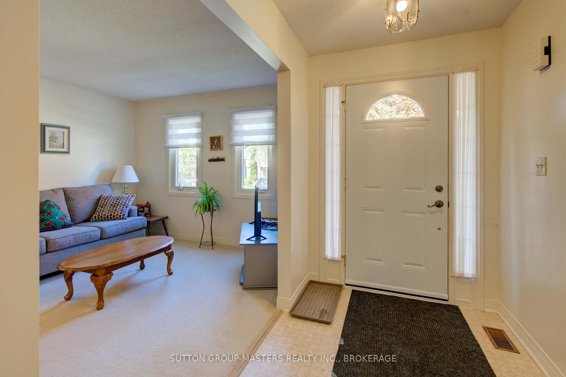 778 Davis Drive photo 3