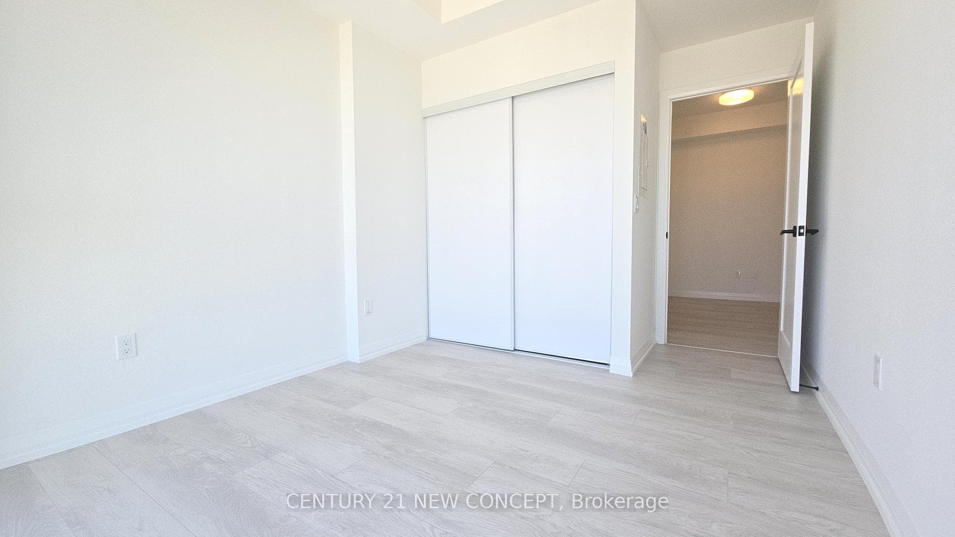 280 Dundas Street Unit 2502 photo 14