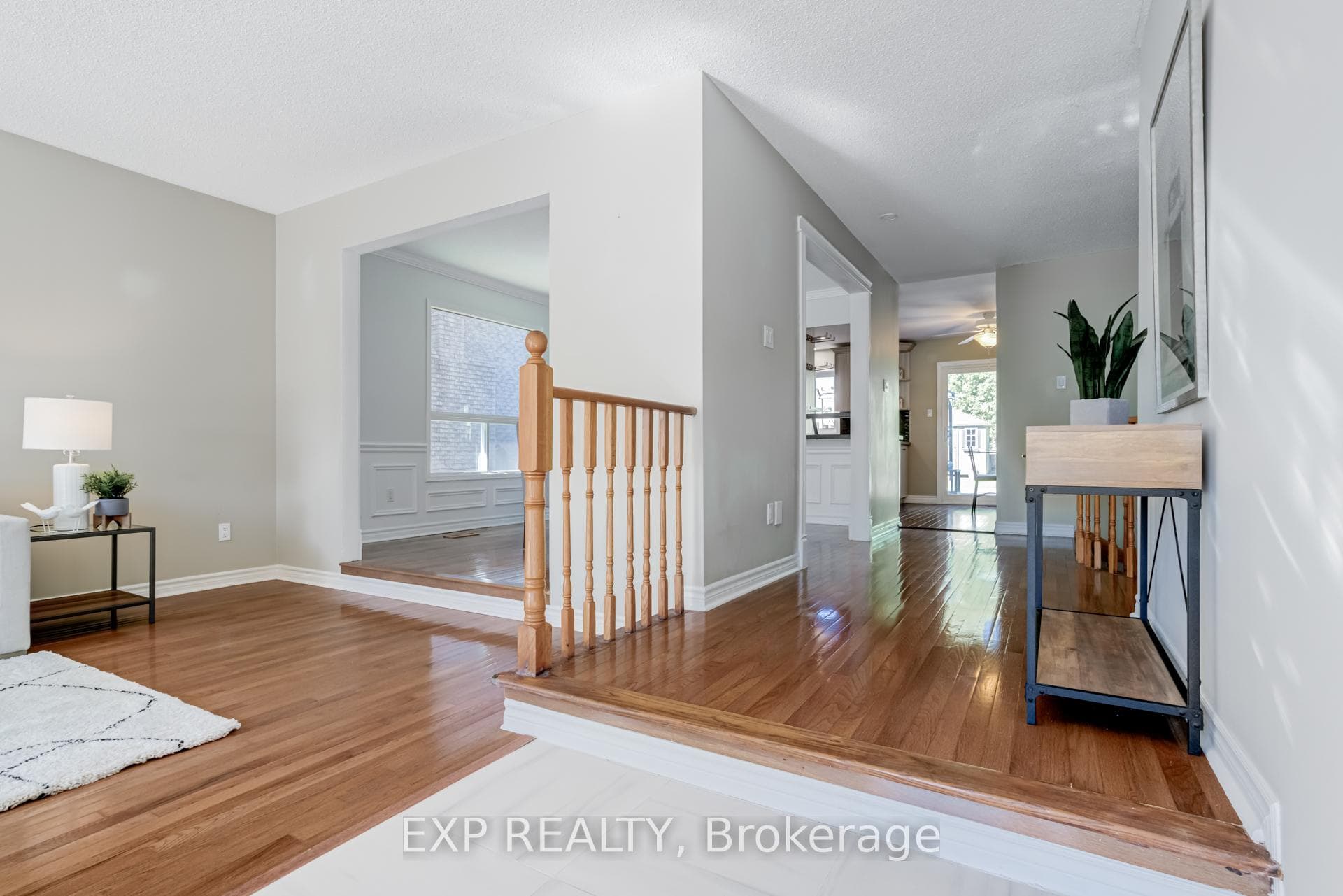 27 Fern Valley Crescent photo 7