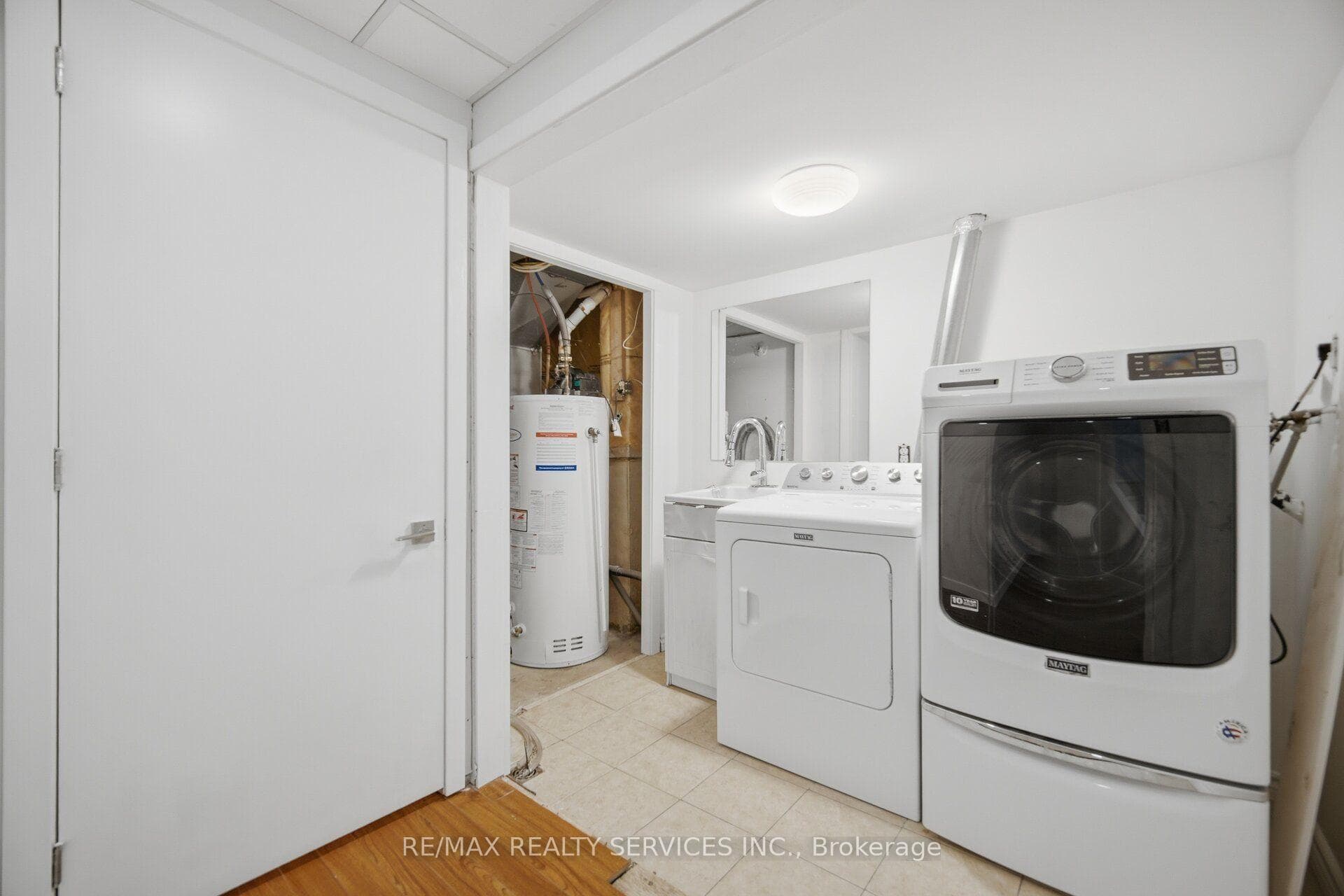 32 Deepcoral Court photo 35