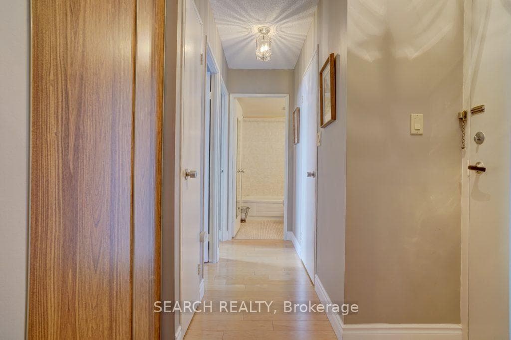90 Ling Road Unit PH302 photo 4