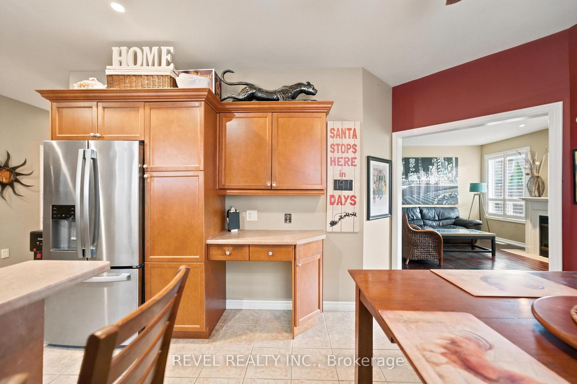 207 Valridge Drive photo 9