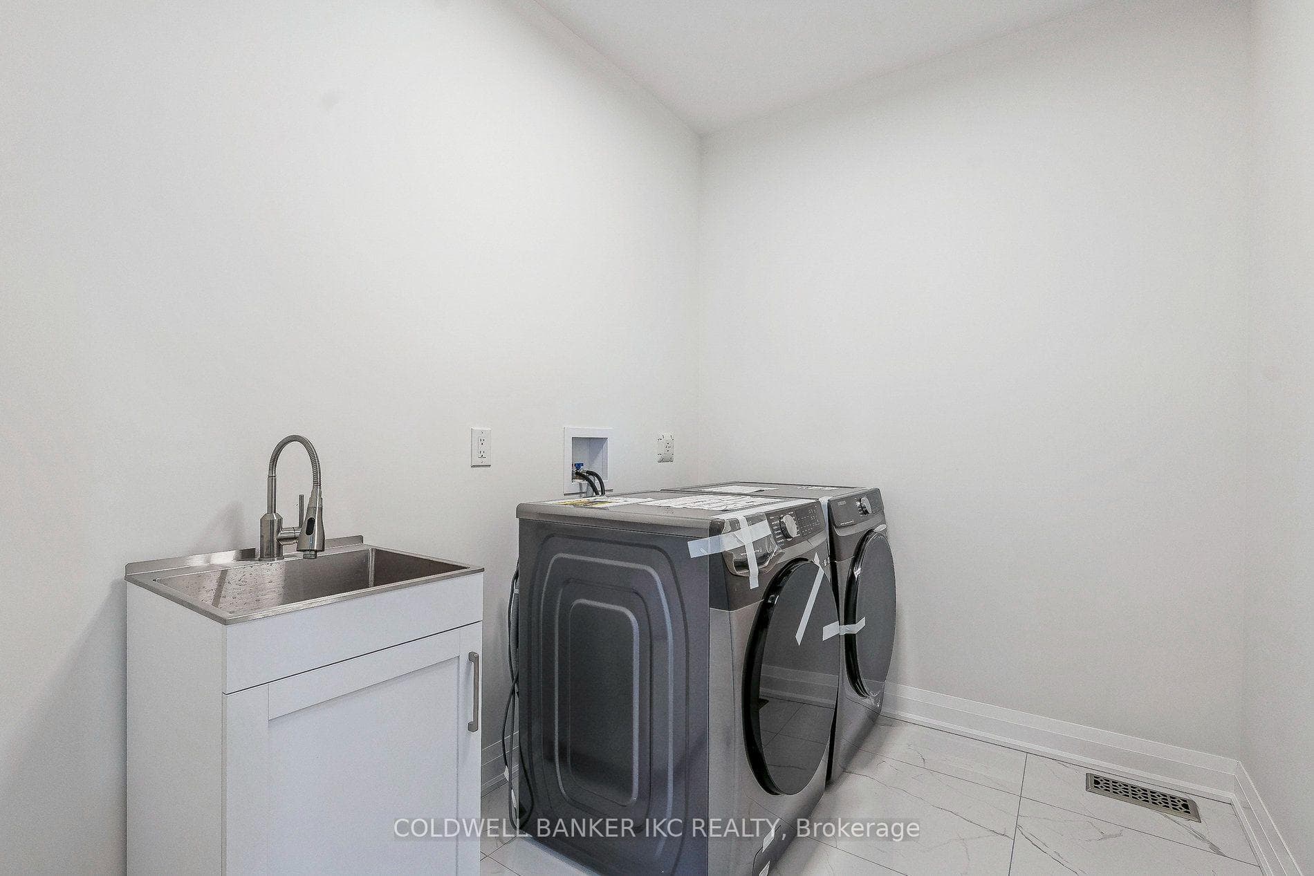 722 Beach Boulevard photo 30