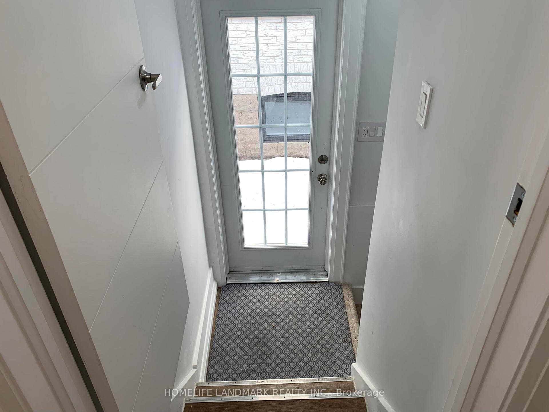 226 Donlands Avenue photo 29
