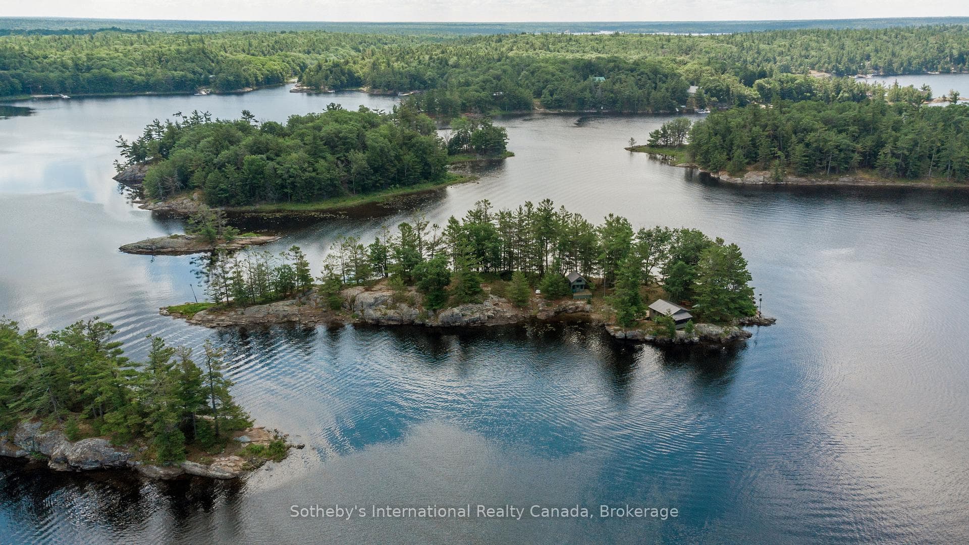 1 B277 Island photo 1